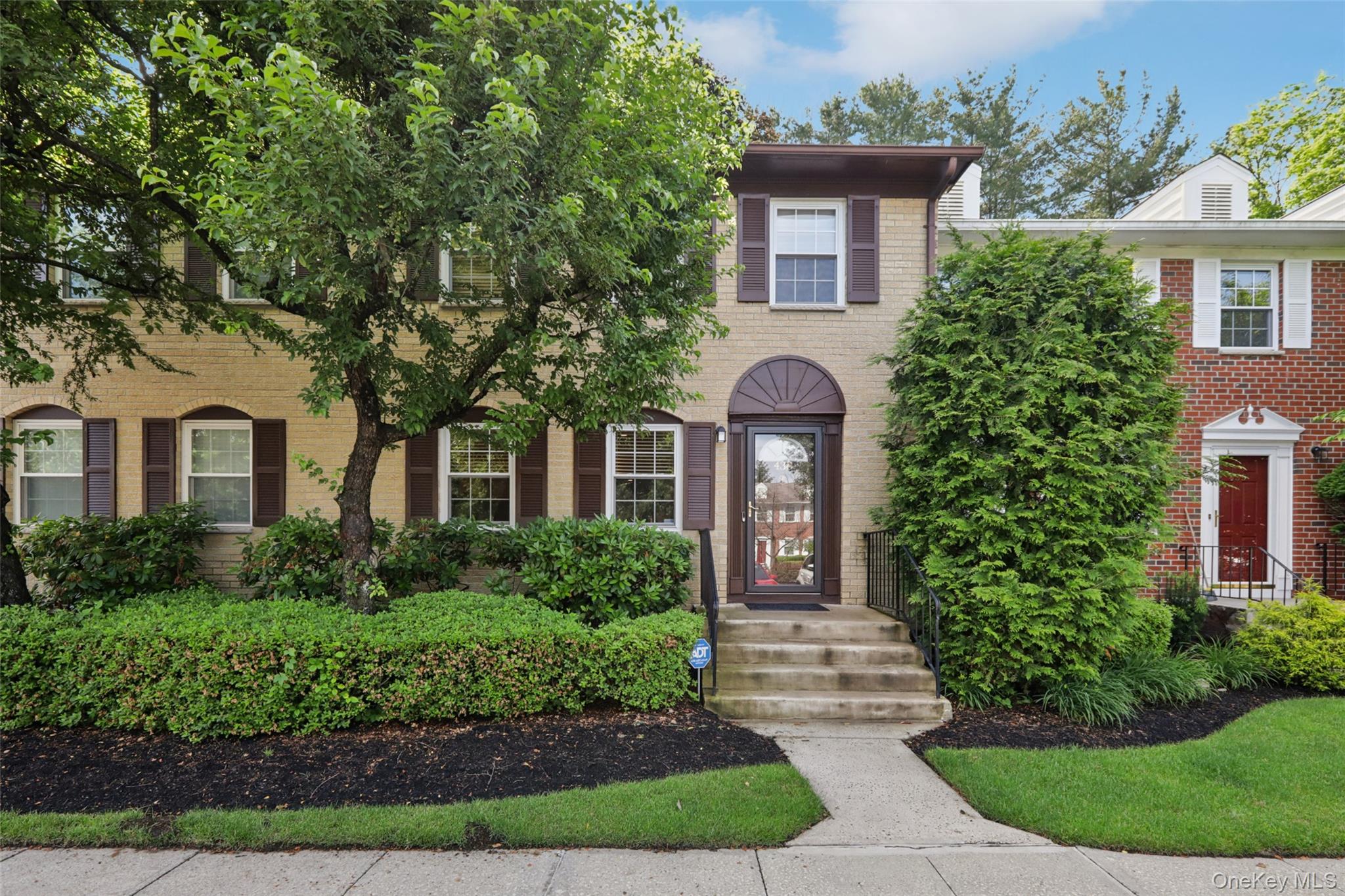 438 Genesee Court, Suffern, NY 10901