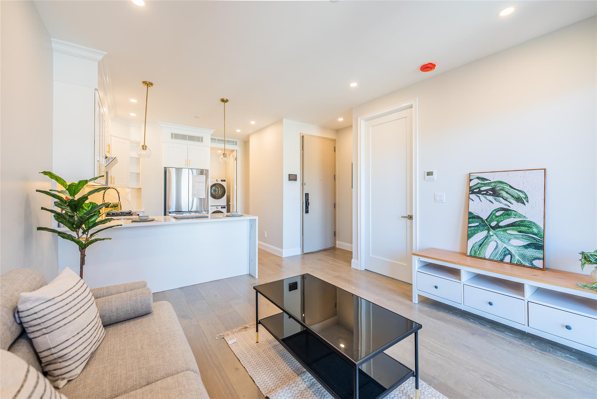 4209 Hampton Street # 2A, Elmhurst, NY 11373