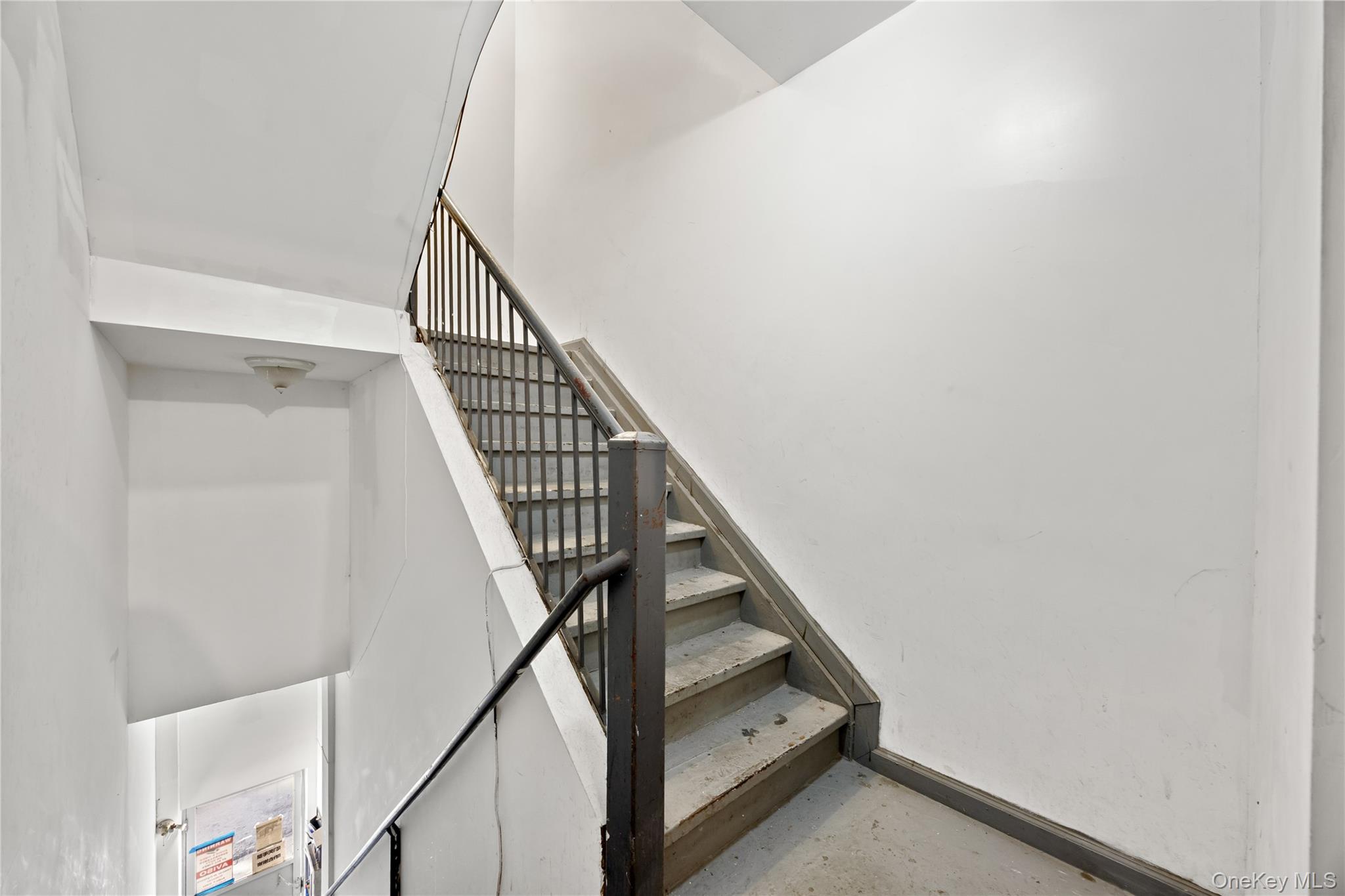 131-44 40th Road, Flushing, NY 11354