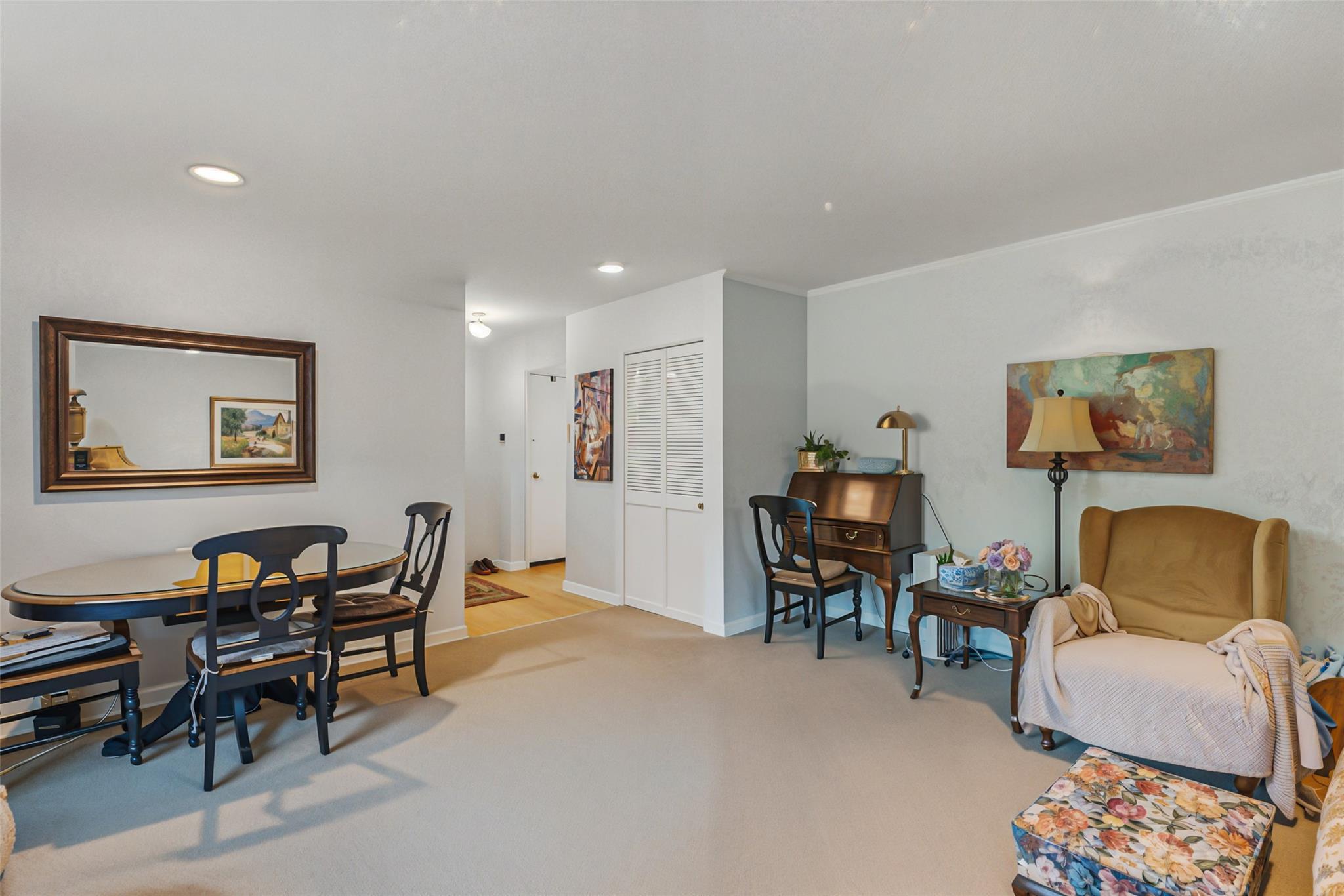 15 Beach Road # 1P, Great Neck, NY 11023