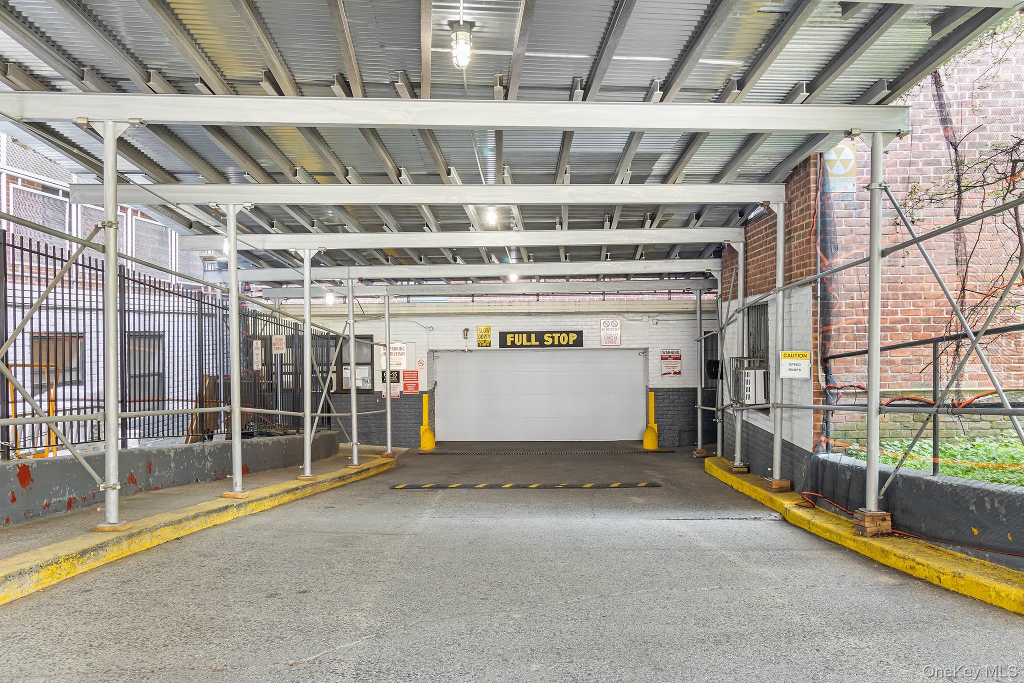 61-15 97th Street # 8M, Rego Park, NY 11374