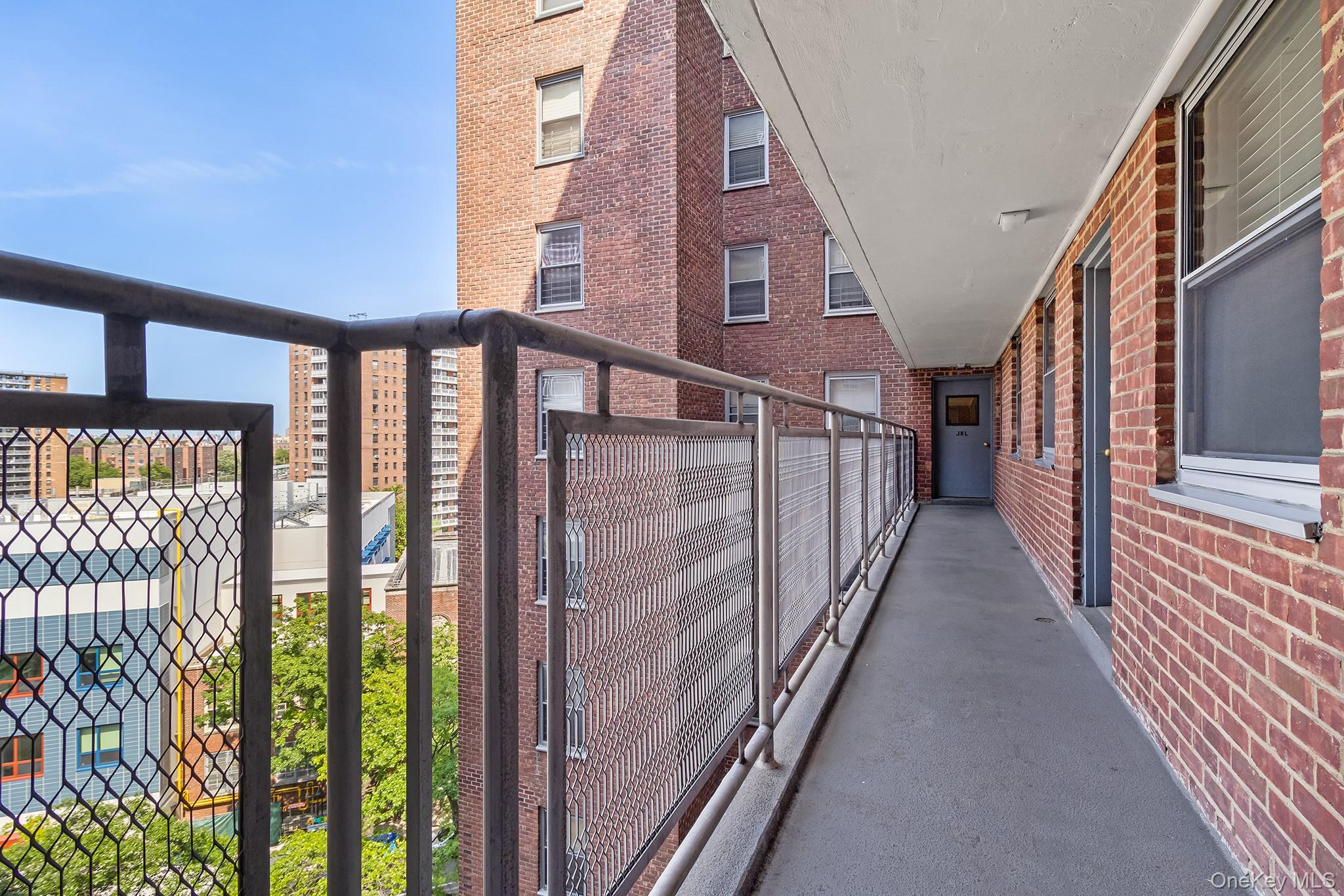 61-15 97th Street # 8M, Rego Park, NY 11374