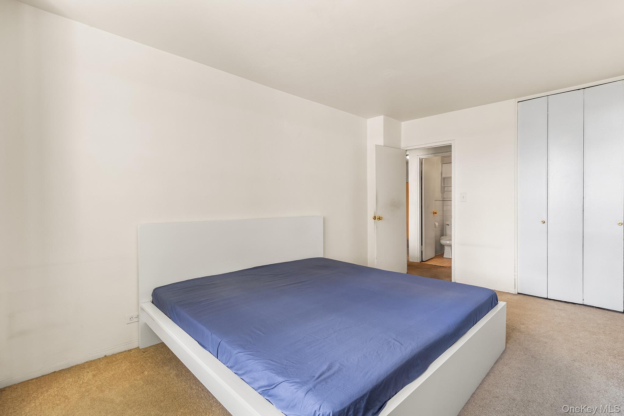 61-15 97th Street # 8M, Rego Park, NY 11374