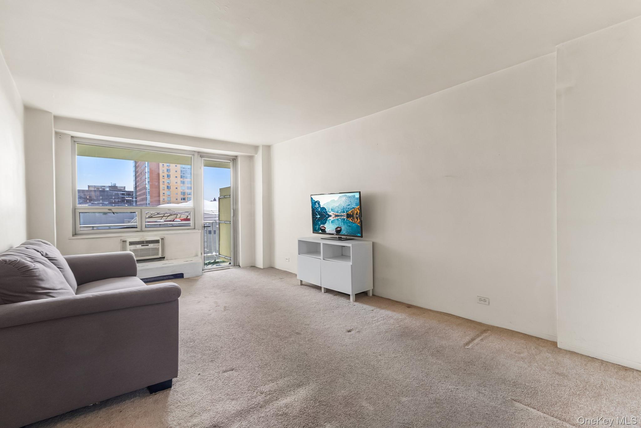 61-15 97th Street # 8M, Rego Park, NY 11374