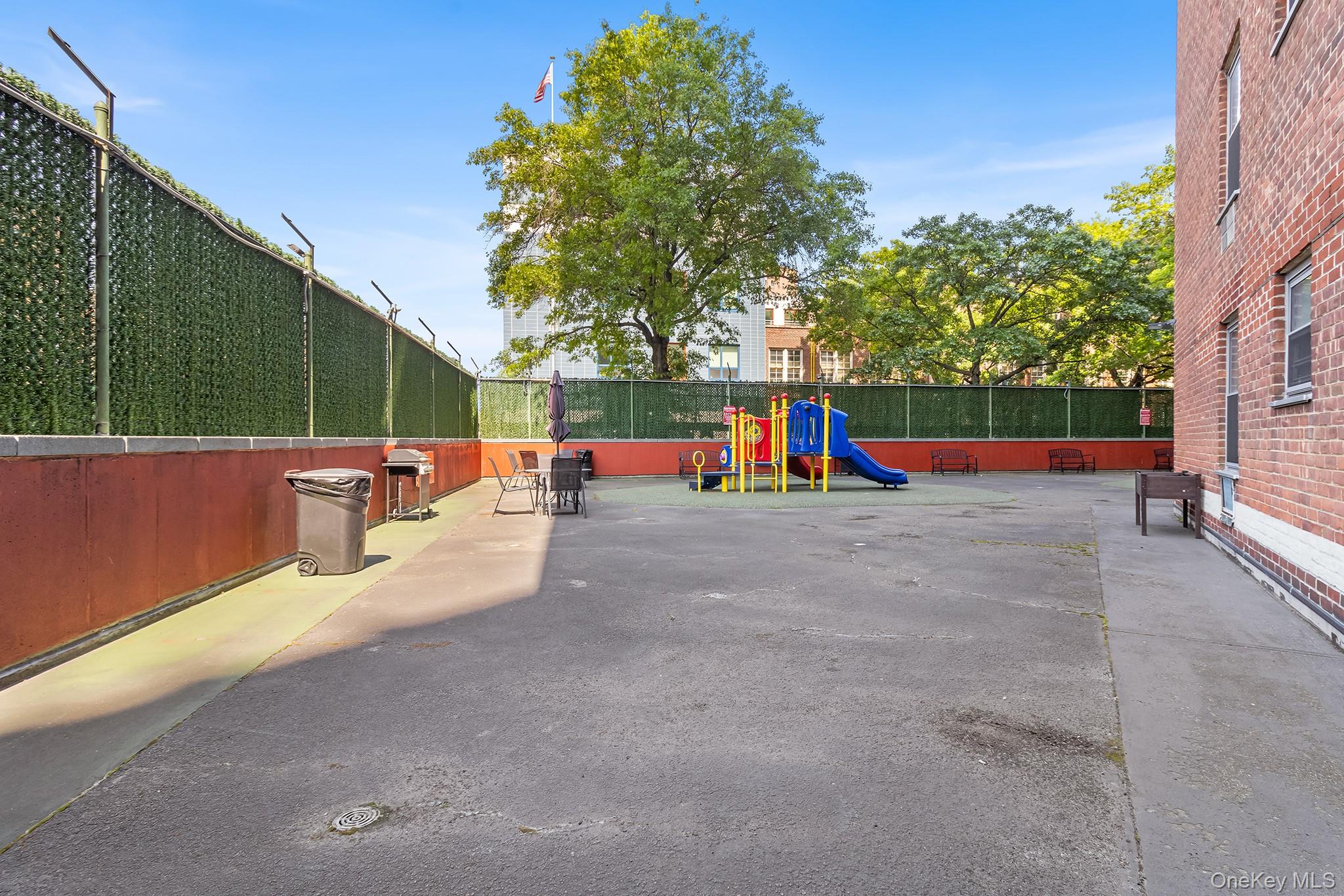 61-15 97th Street # 8M, Rego Park, NY 11374