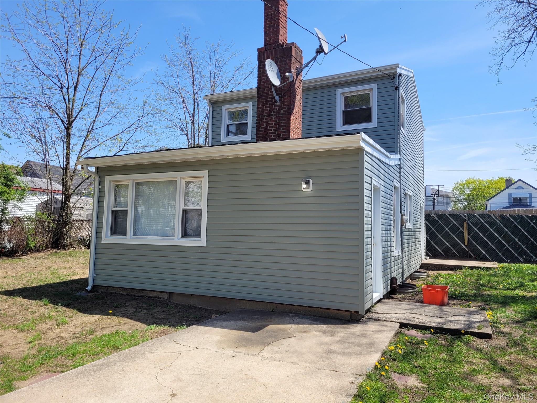 150 Louis Avenue, Elmont, NY 11003