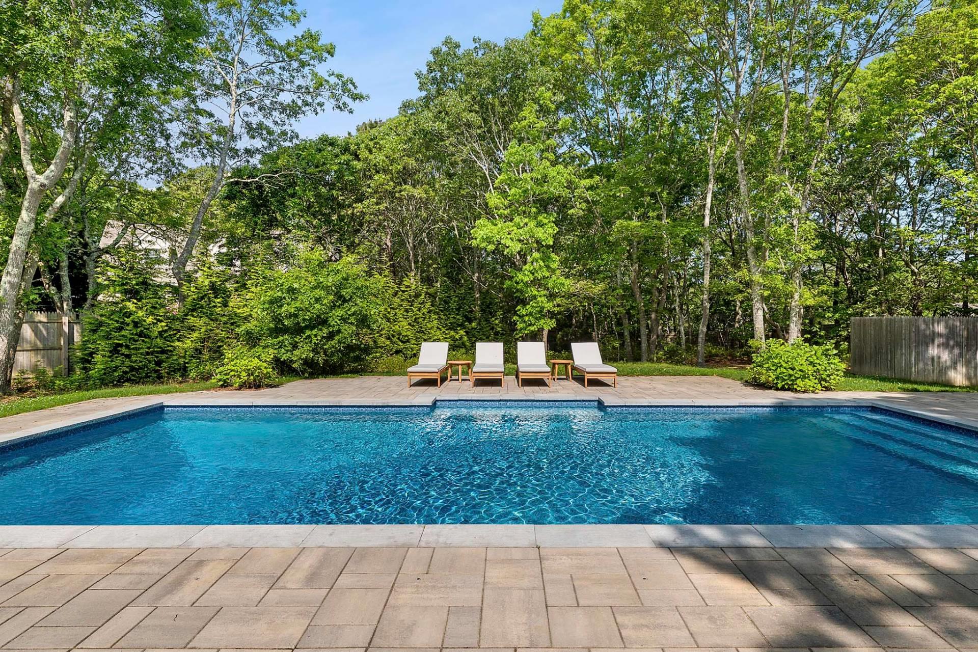 17 Joshua Edwards Court, East Hampton, NY 11937
