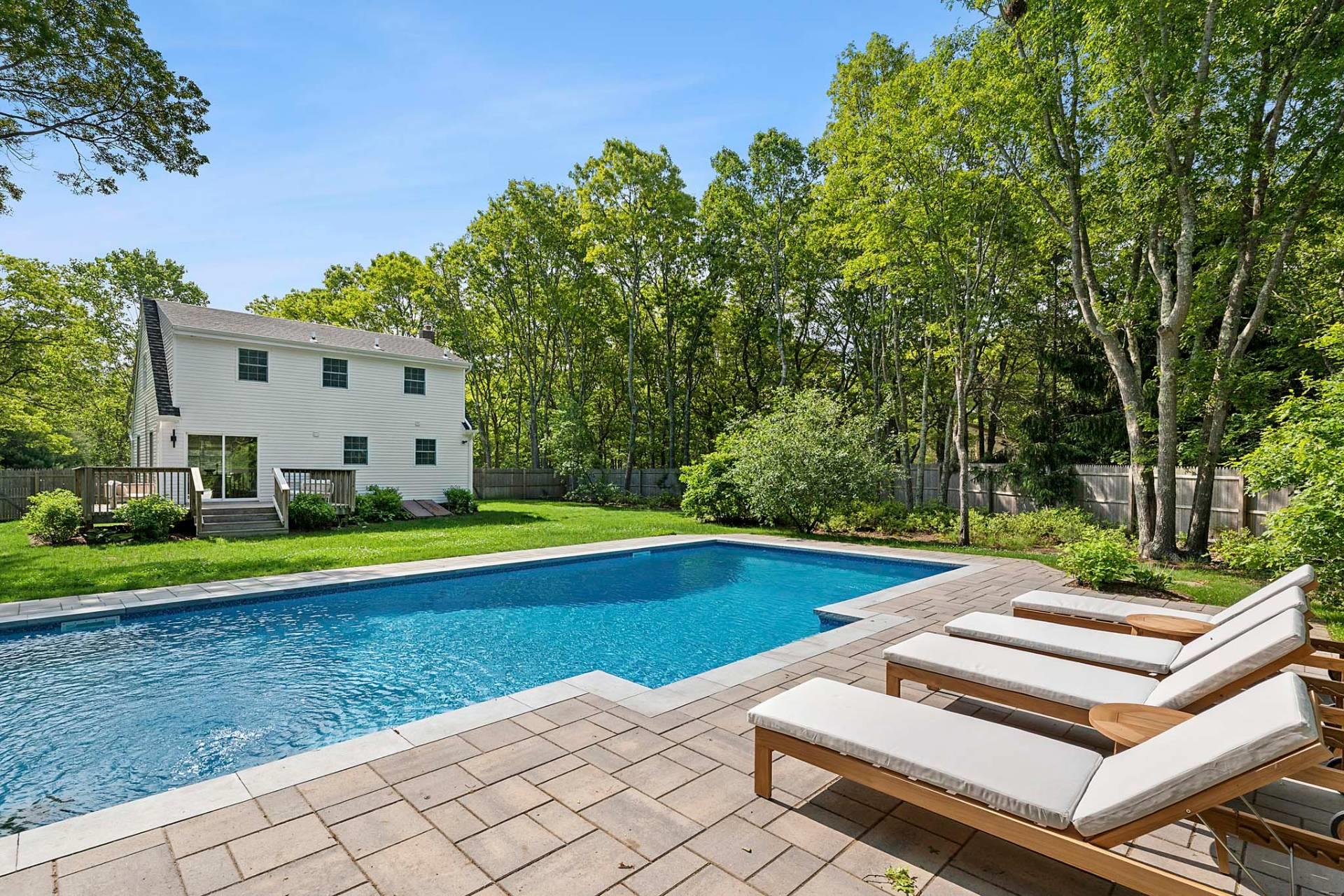 17 Joshua Edwards Court, East Hampton, NY 11937