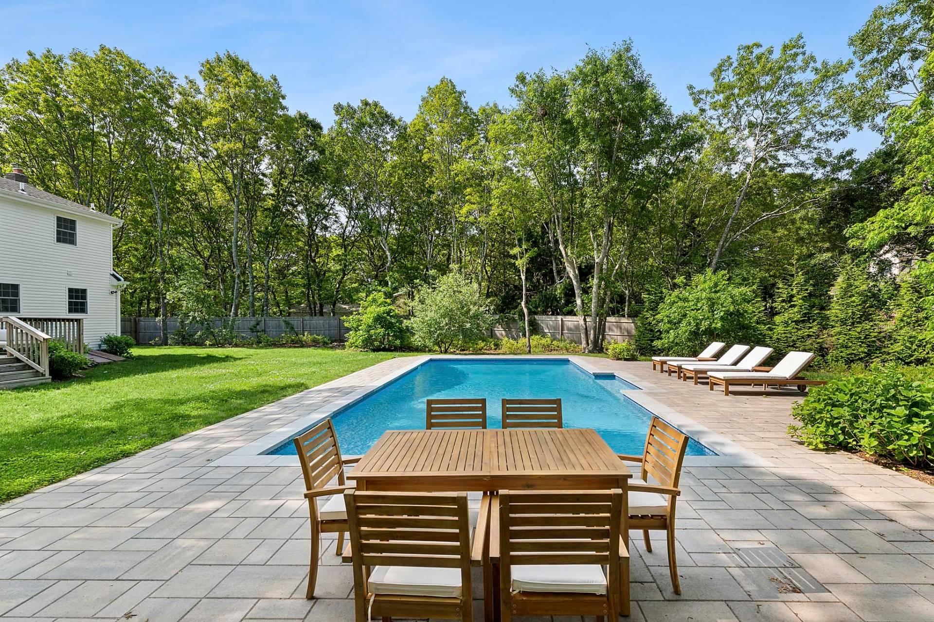 17 Joshua Edwards Court, East Hampton, NY 11937