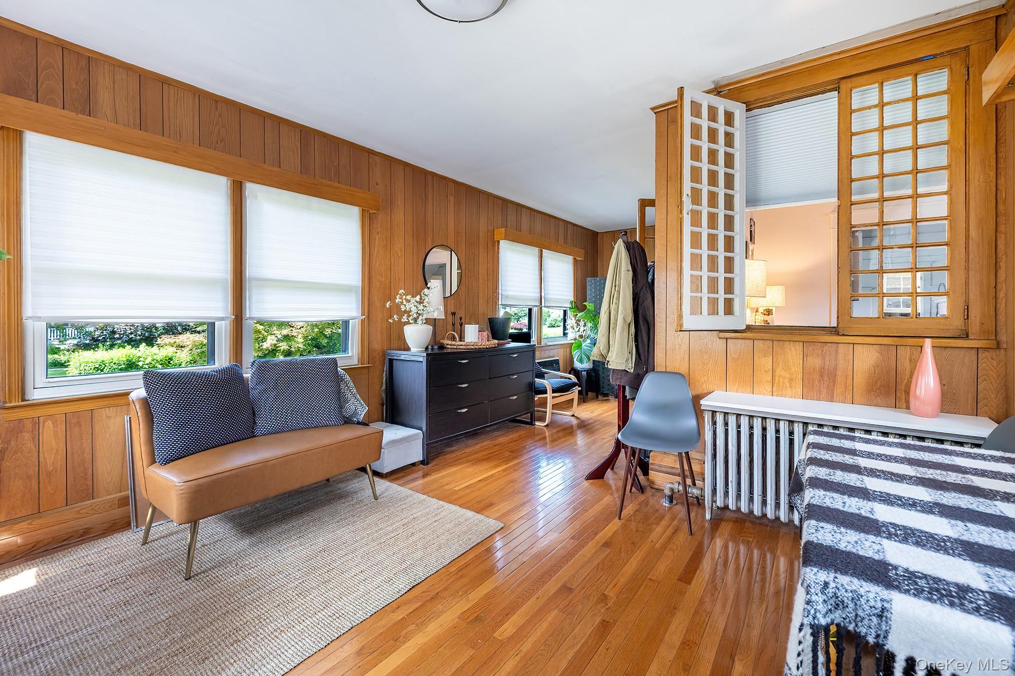 25 Midland Avenue, White Plains, NY 10606