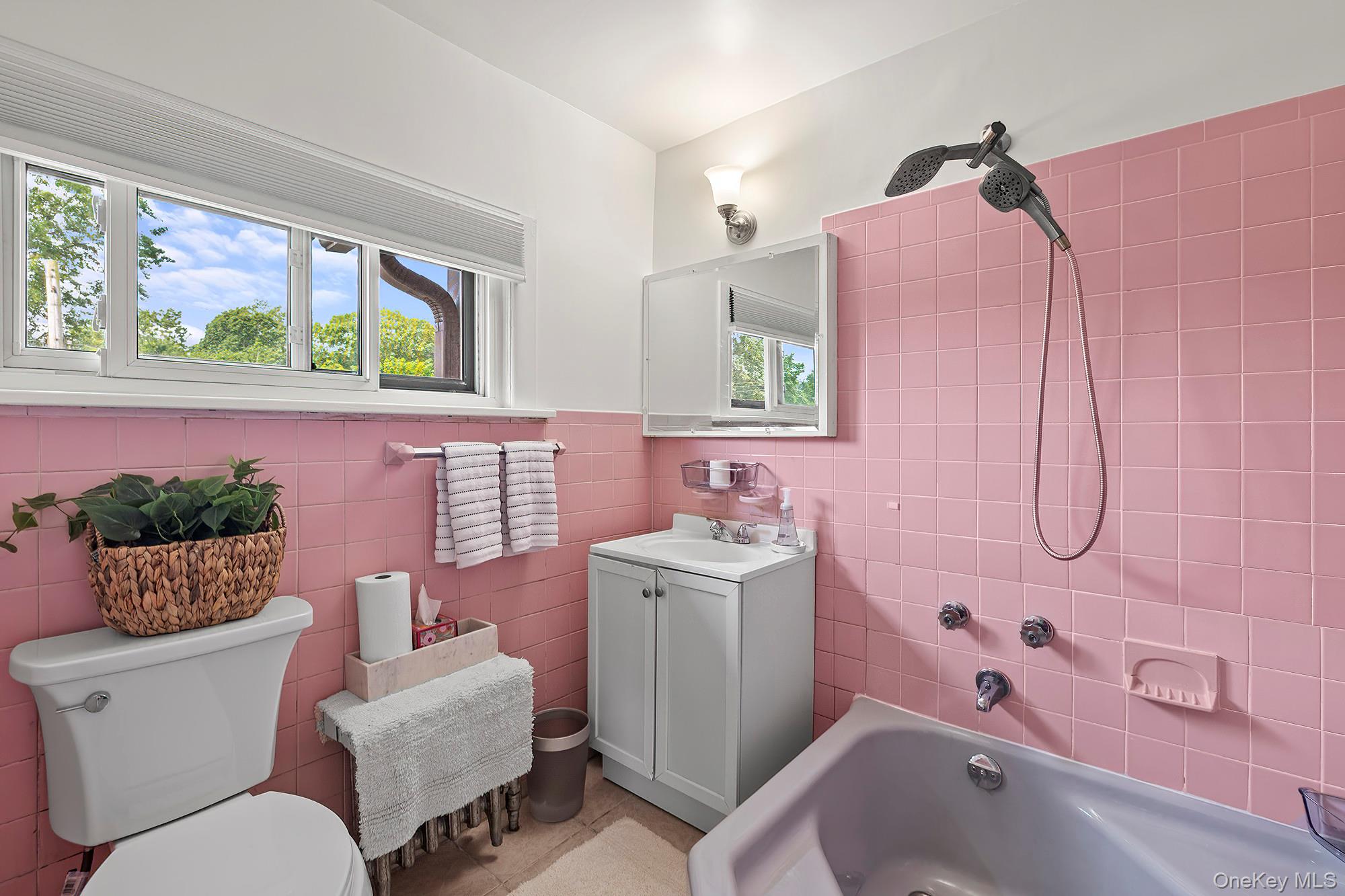 25 Midland Avenue, White Plains, NY 10606