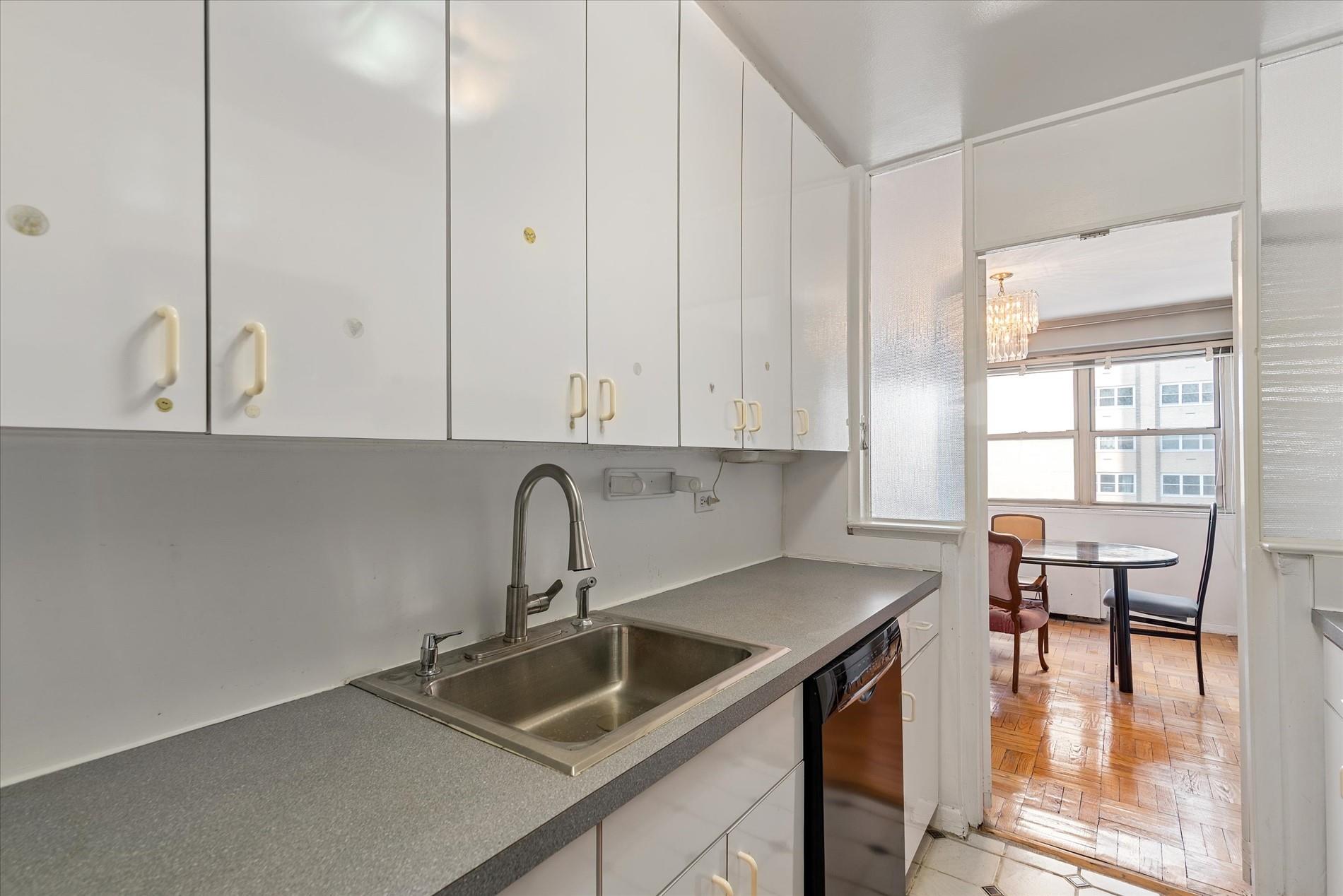 102-30 66th Road # 4B, Forest Hills, NY 11375