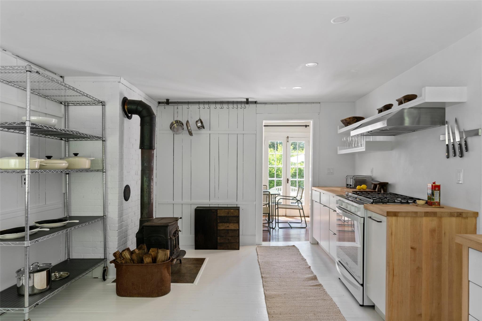 1200 Indian Neck Lane, Peconic, NY 11958