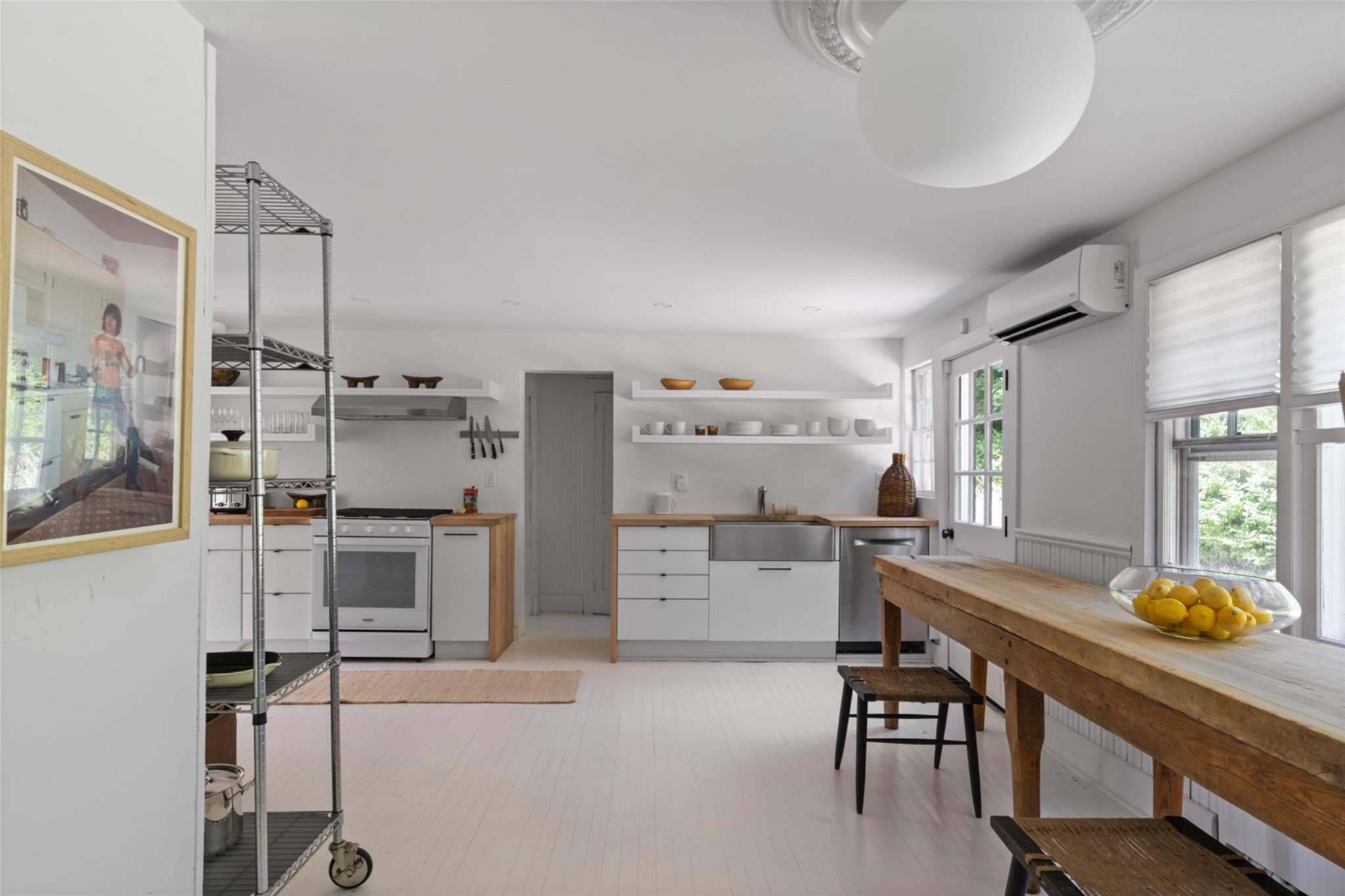 1200 Indian Neck Lane, Peconic, NY 11958