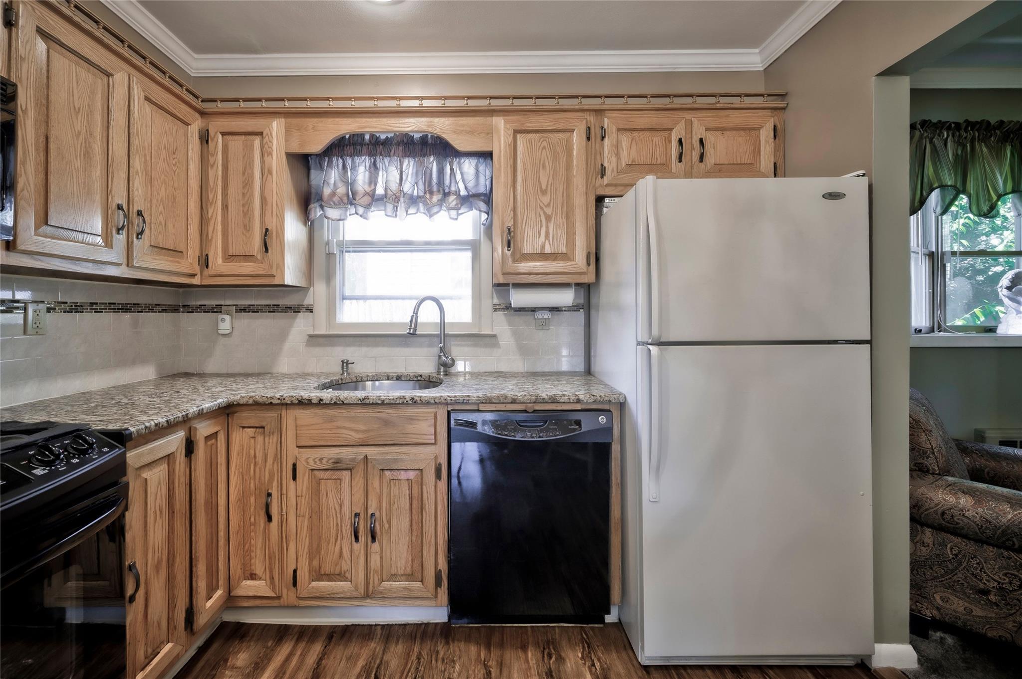 30 W 12th Street, Huntington Station, NY 11746