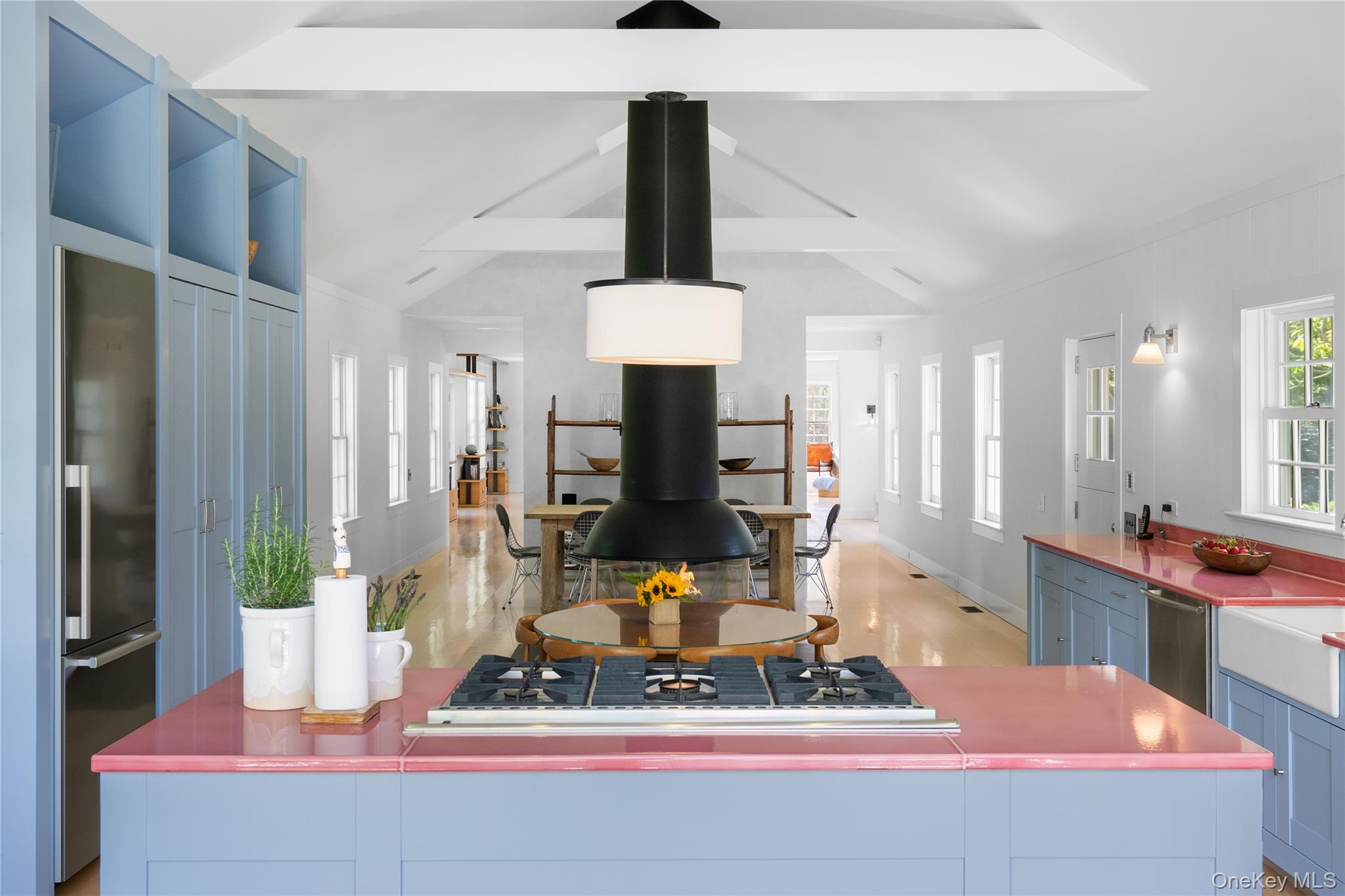 182 Church Lane, Bridgehampton, NY 11932