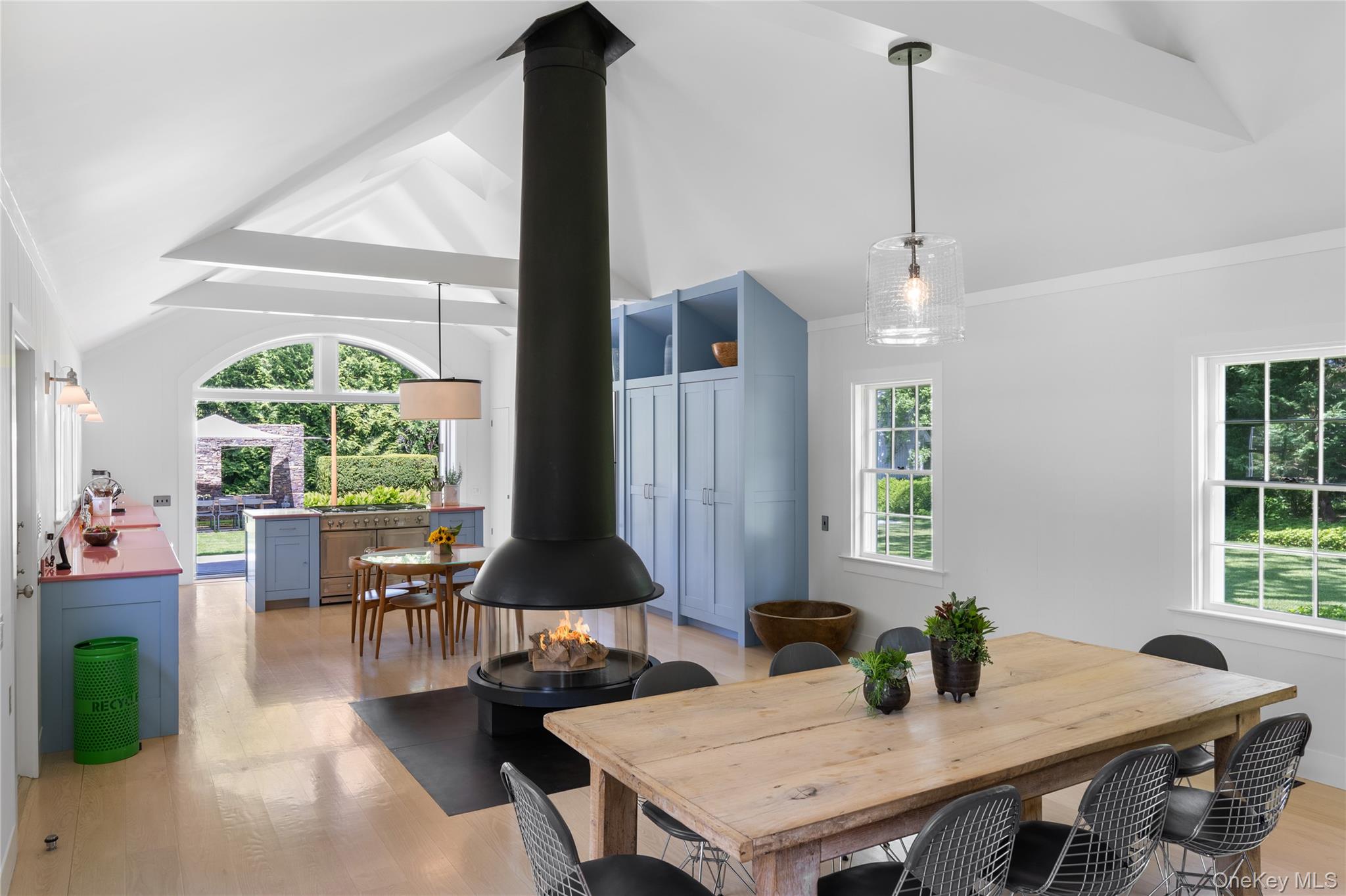 182 Church Lane, Bridgehampton, NY 11932