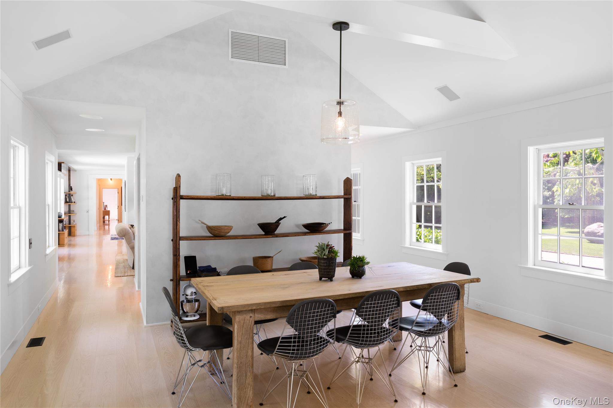 182 Church Lane, Bridgehampton, NY 11932