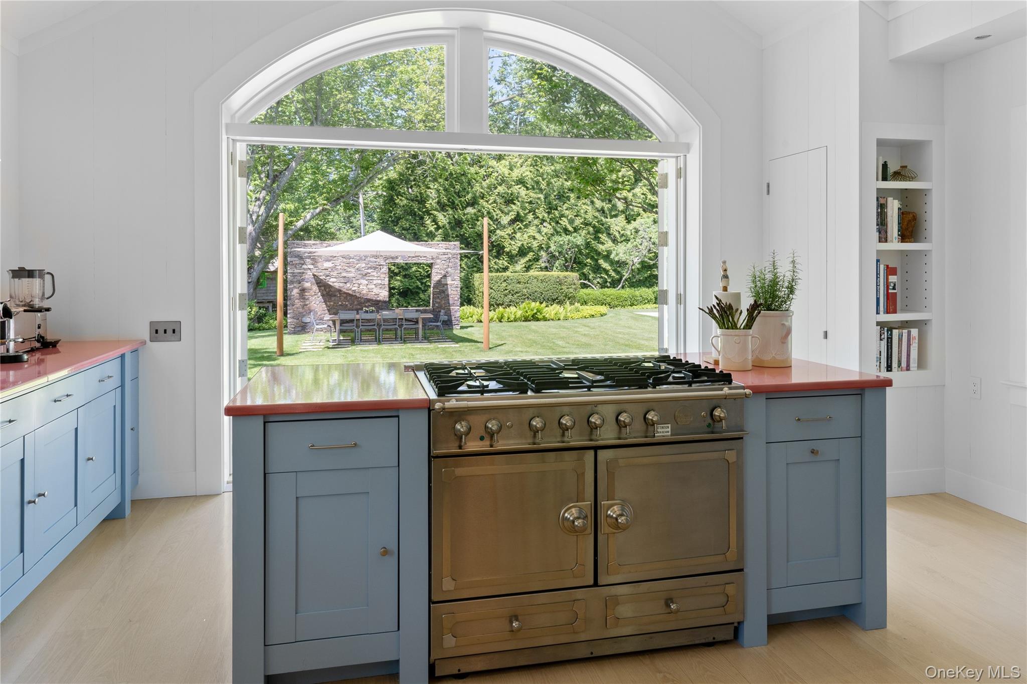 182 Church Lane, Bridgehampton, NY 11932