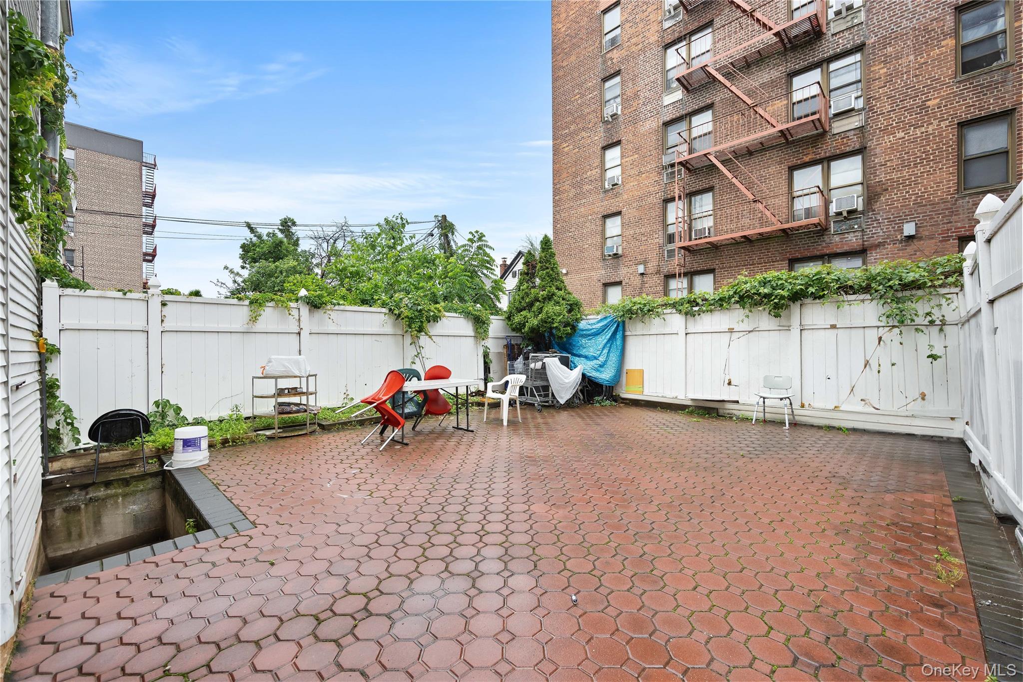 41-20 Elbertson Street, Elmhurst, NY 11373