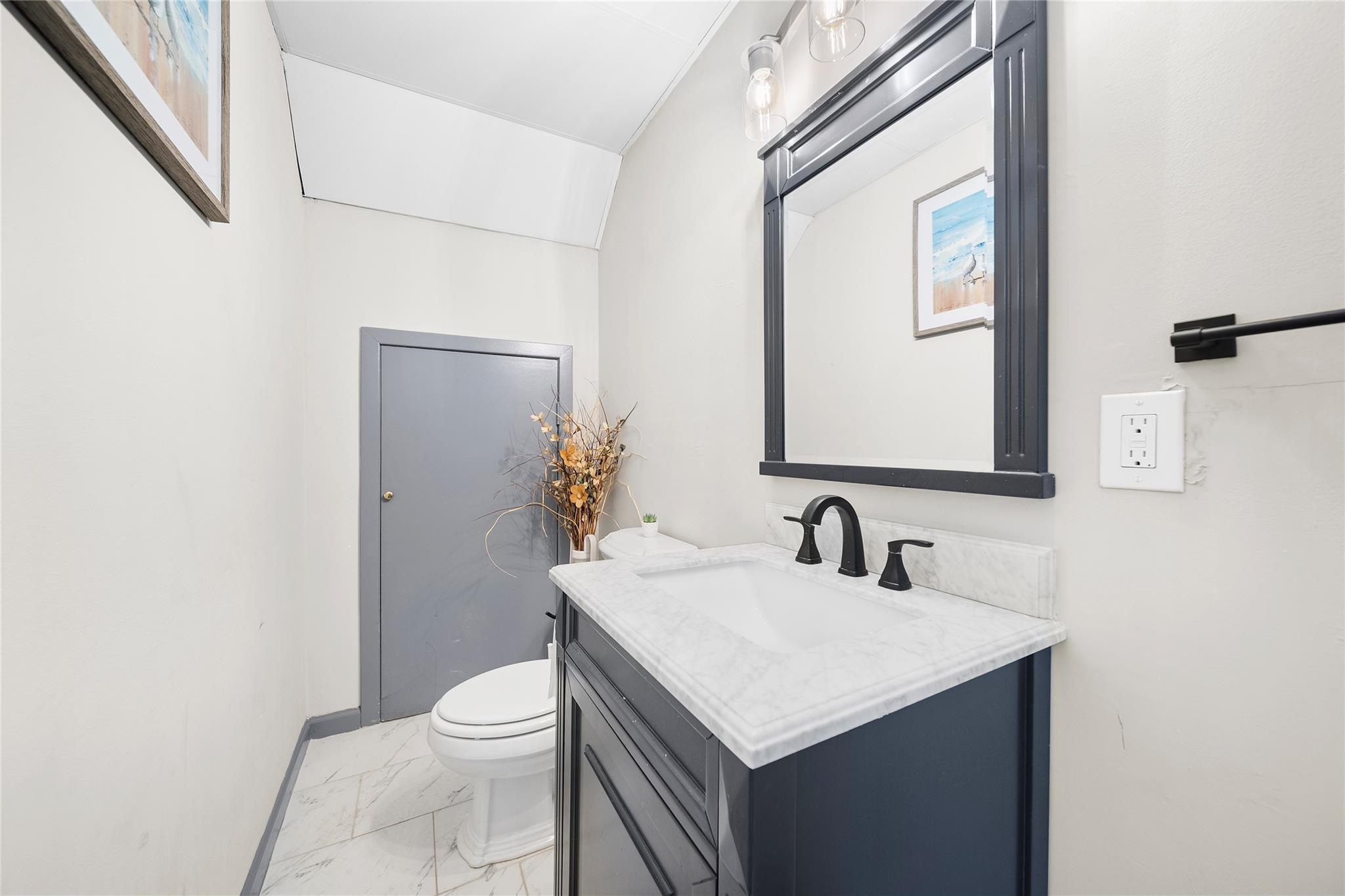 223 Glen Street, Glen Cove, NY 11542