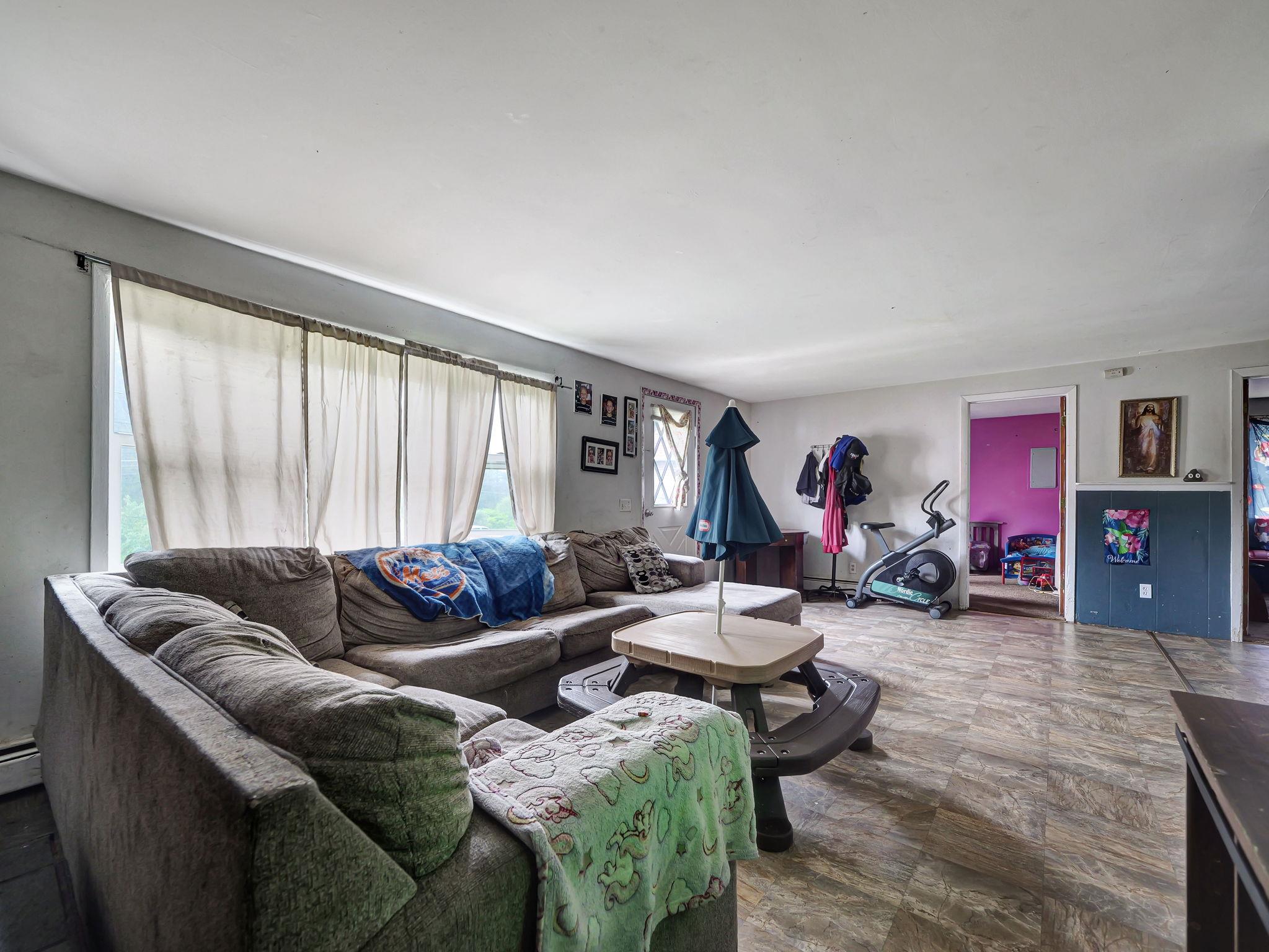 1116 Wurtsboro Mountain Road, Wurtsboro, NY 12790