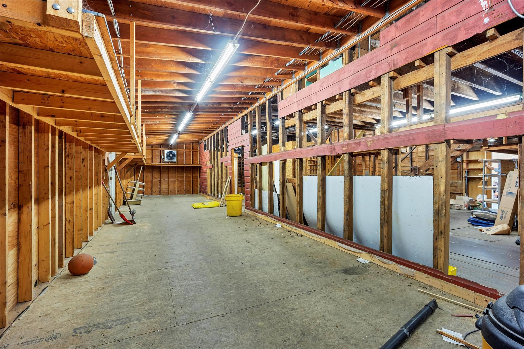 1-7 West Road, Pleasant Valley, NY 12569