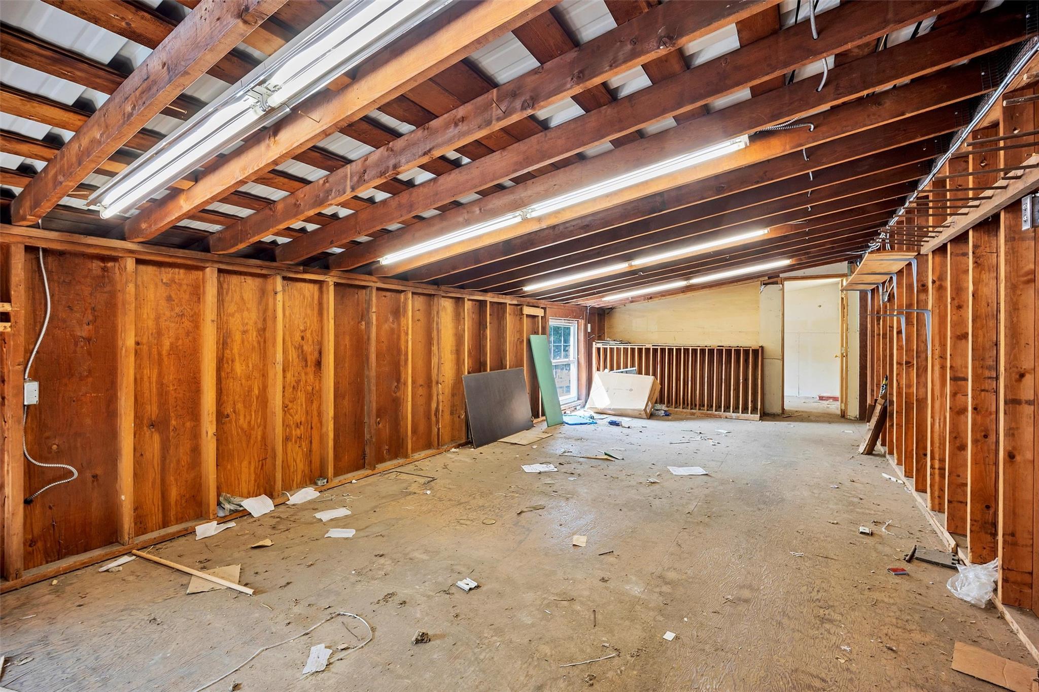 1-7 West Road, Pleasant Valley, NY 12569