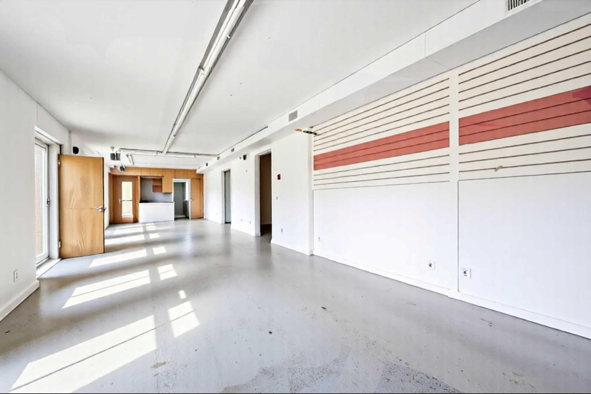 1-7 West Road, Pleasant Valley, NY 12569