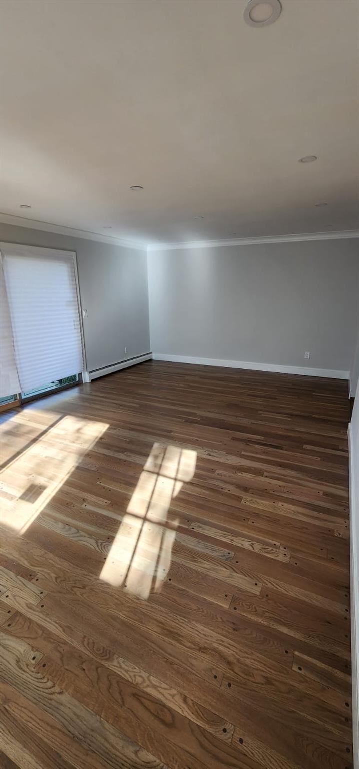 218 juniper Circle, Lawrence, NY 11559