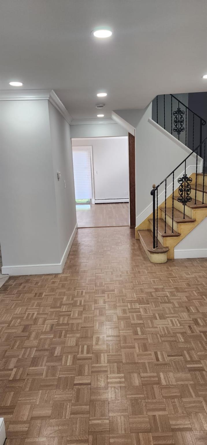 218 juniper Circle, Lawrence, NY 11559