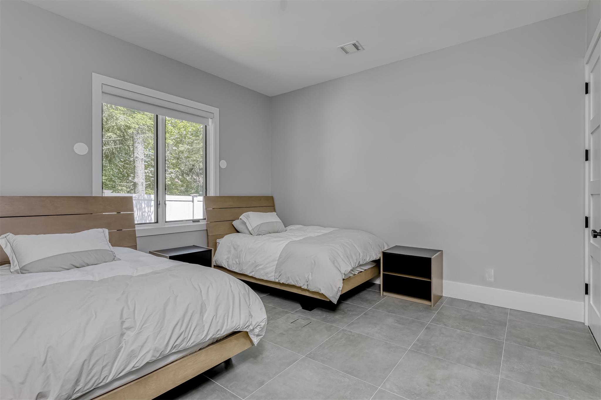 21 Dale Road, Monsey, NY 10952