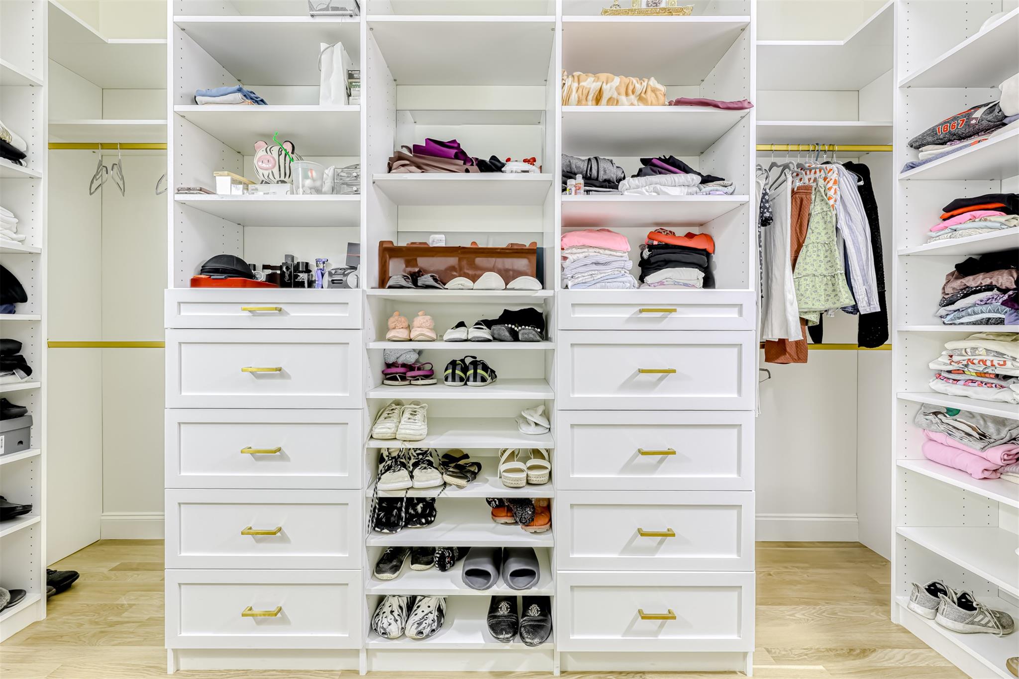 21 Dale Road, Monsey, NY 10952