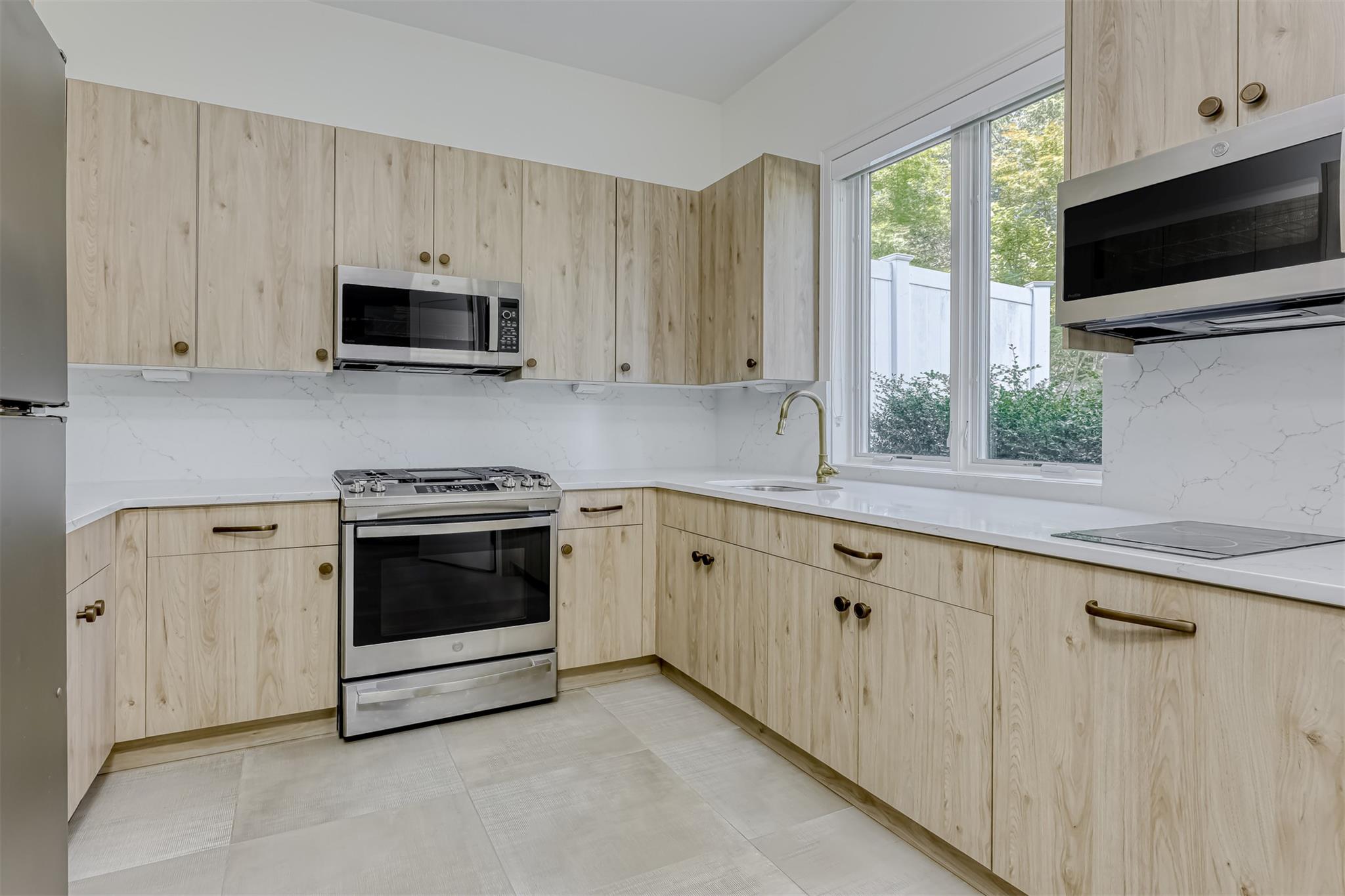 21 Dale Road, Monsey, NY 10952