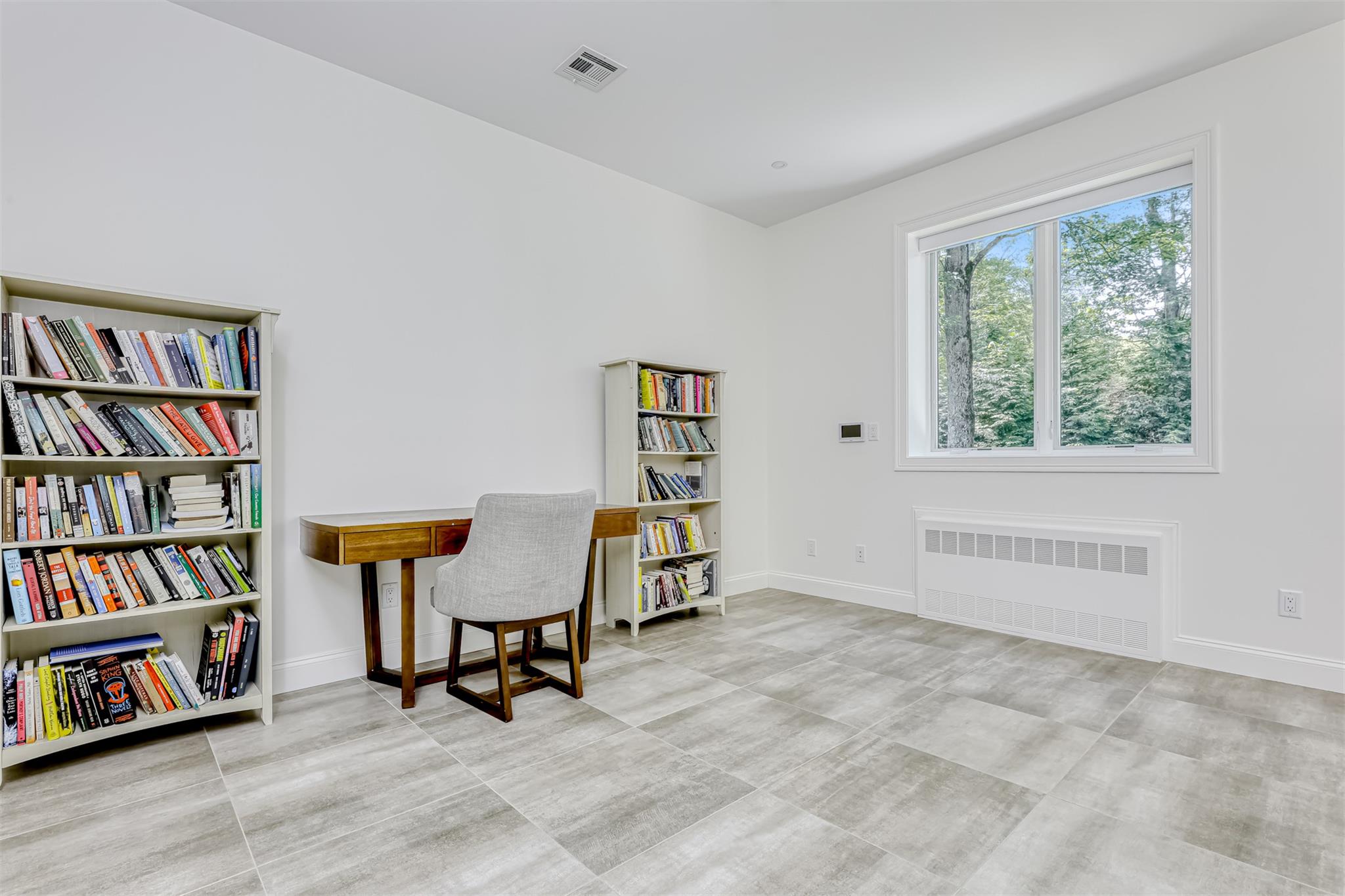 21 Dale Road, Monsey, NY 10952