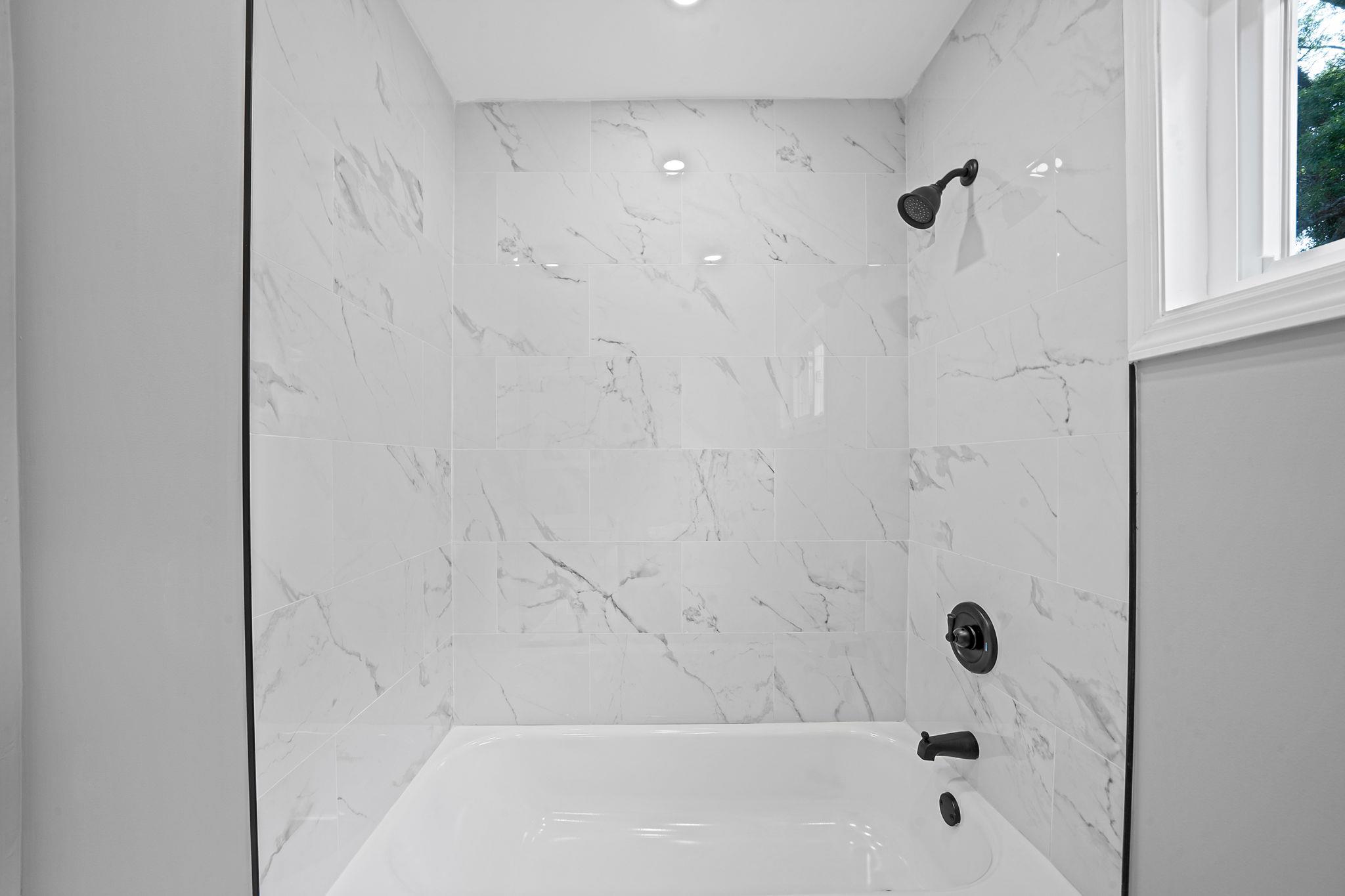 1090 Brookdale Avenue, Bay Shore, NY 11706