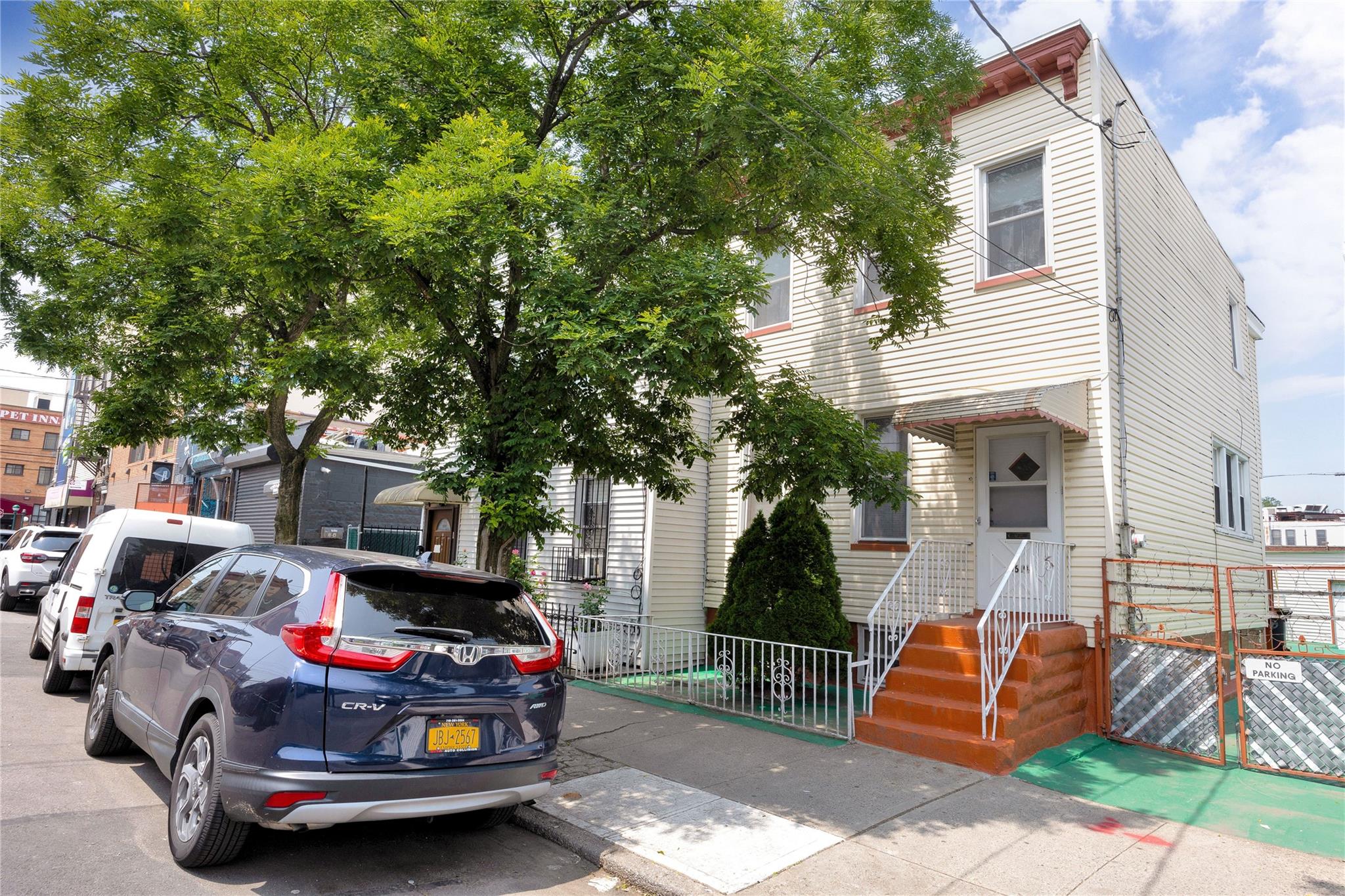 1619 George Street, Ridgewood, NY 11385