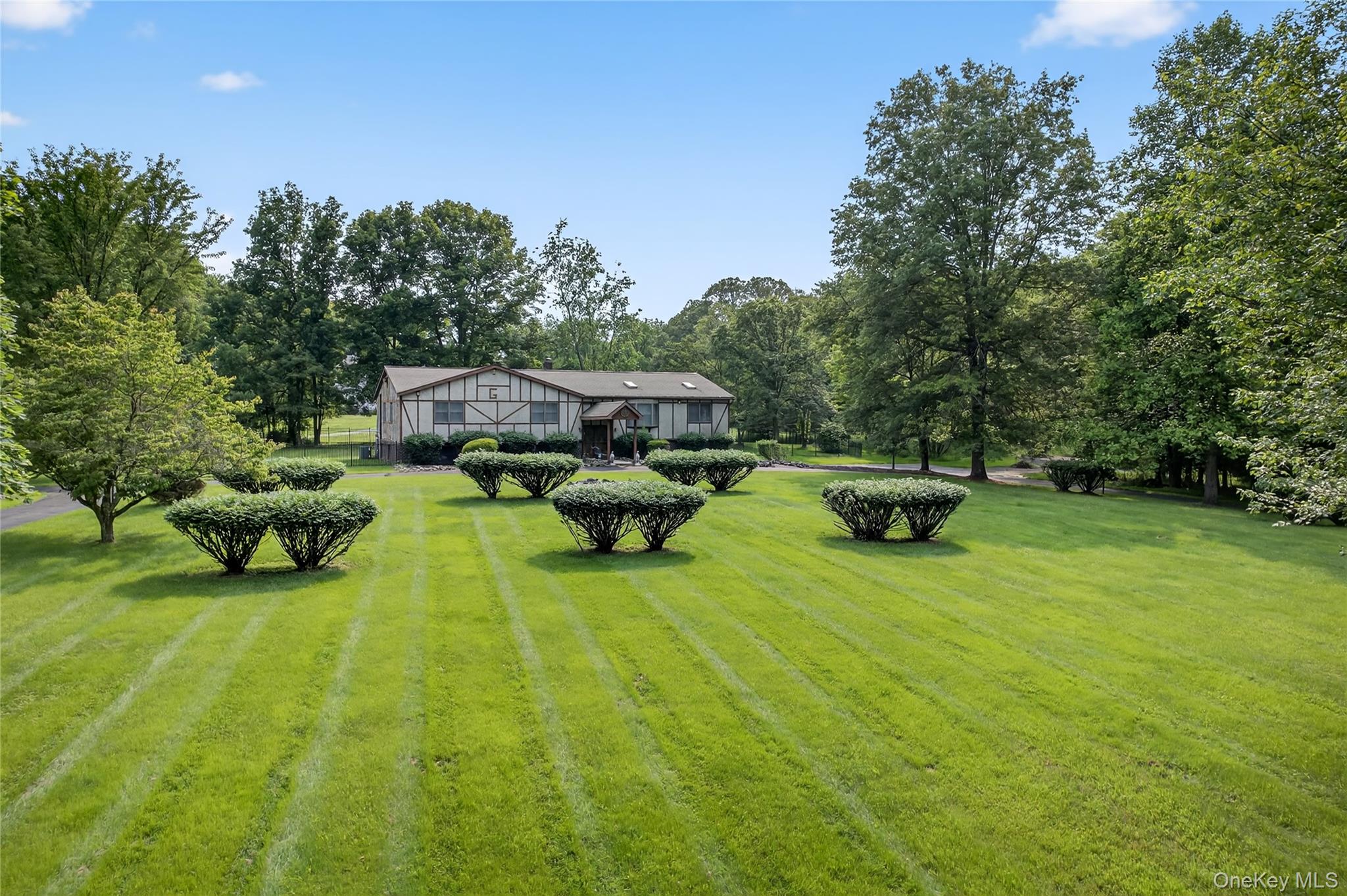 83 Dosen Road, Middletown, NY 10940