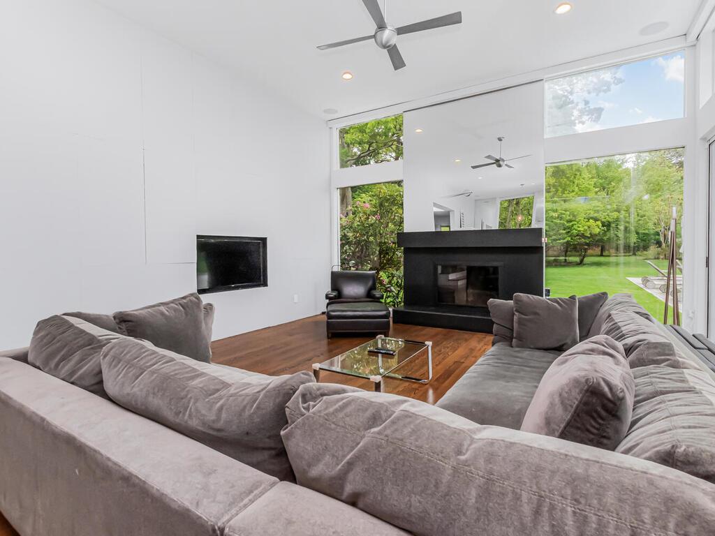 580 Hands Creek Road, East Hampton, NY 11937