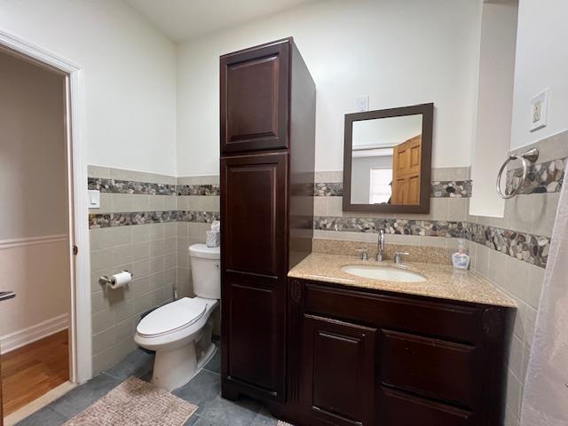 8617 102nd Street, Richmond Hill, NY 11418