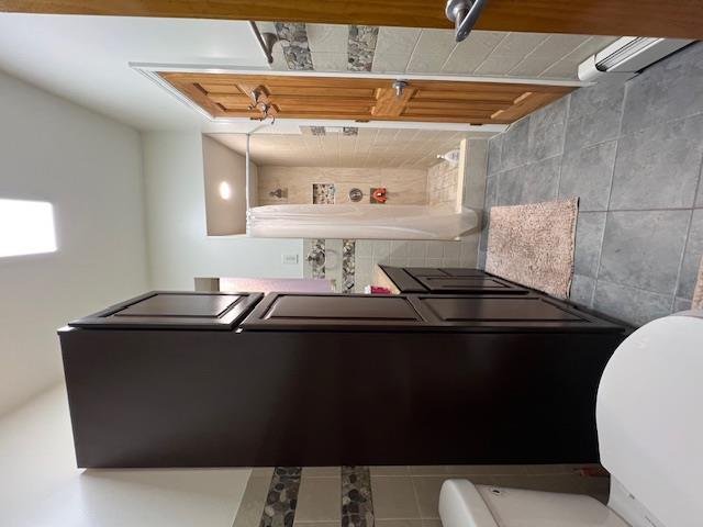 8617 102nd Street, Richmond Hill, NY 11418