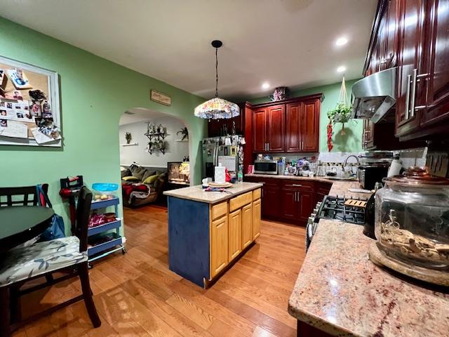 8617 102nd Street, Richmond Hill, NY 11418