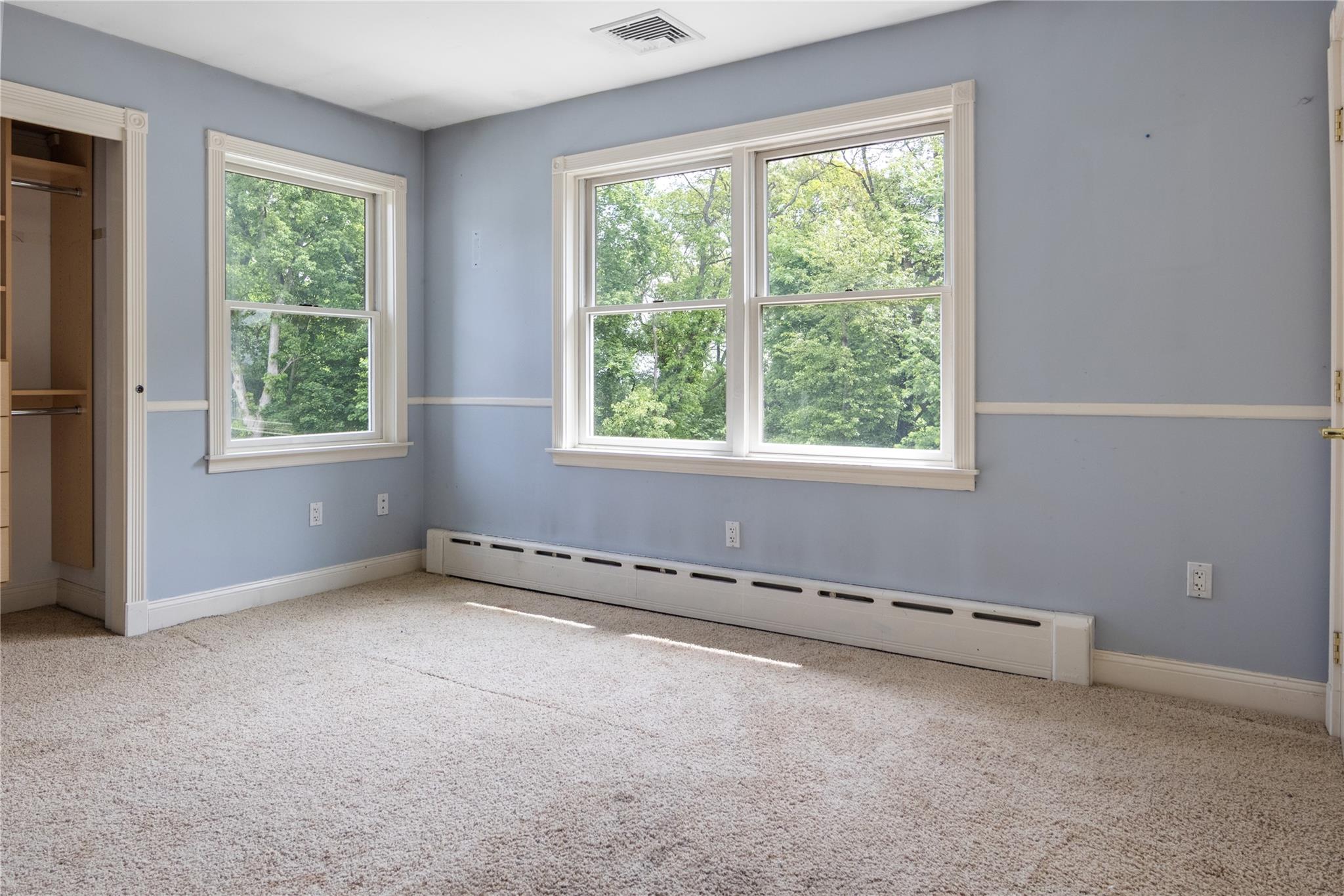 4 Brown Drive, Pearl River, NY 10965