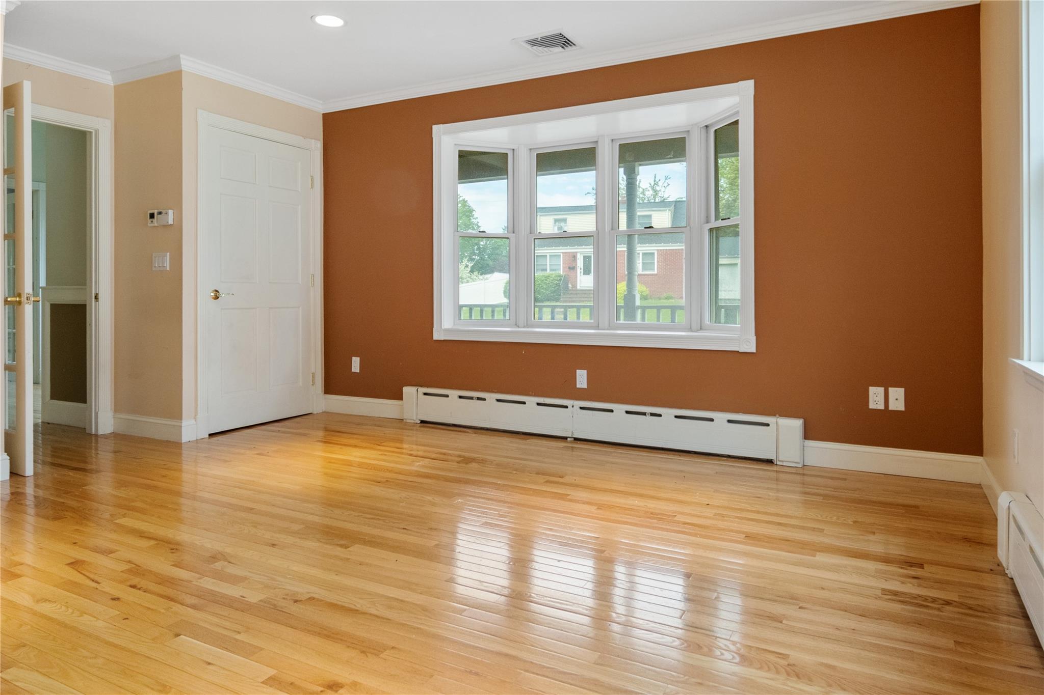 4 Brown Drive, Pearl River, NY 10965