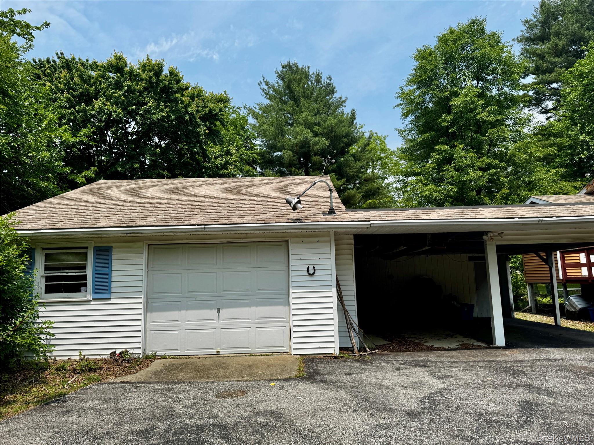 20 Shore Drive, Elizaville, NY 12523