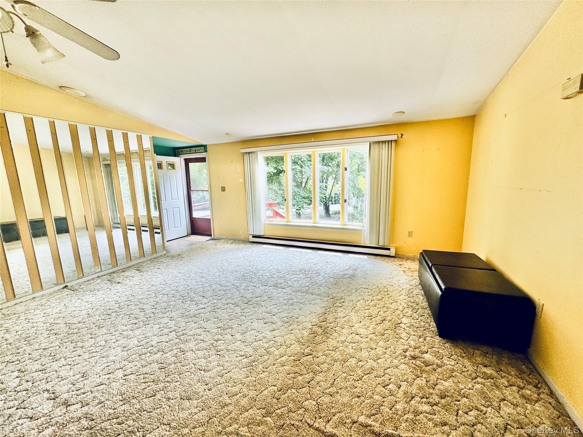 20 Shore Drive, Elizaville, NY 12523