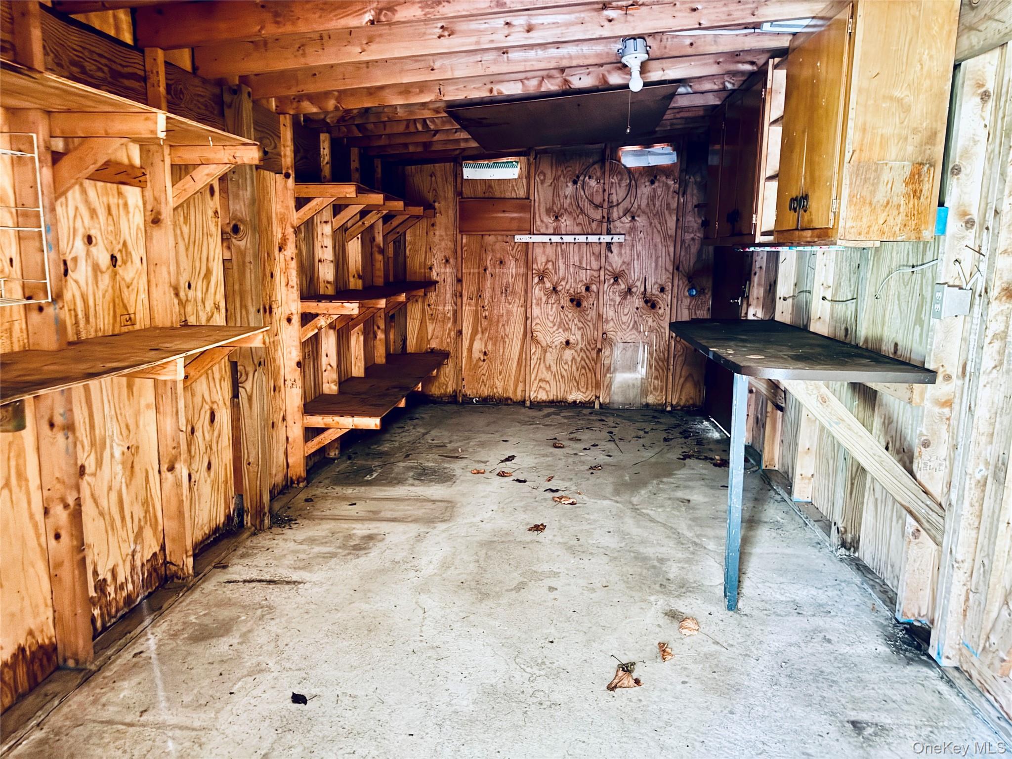 20 Shore Drive, Elizaville, NY 12523