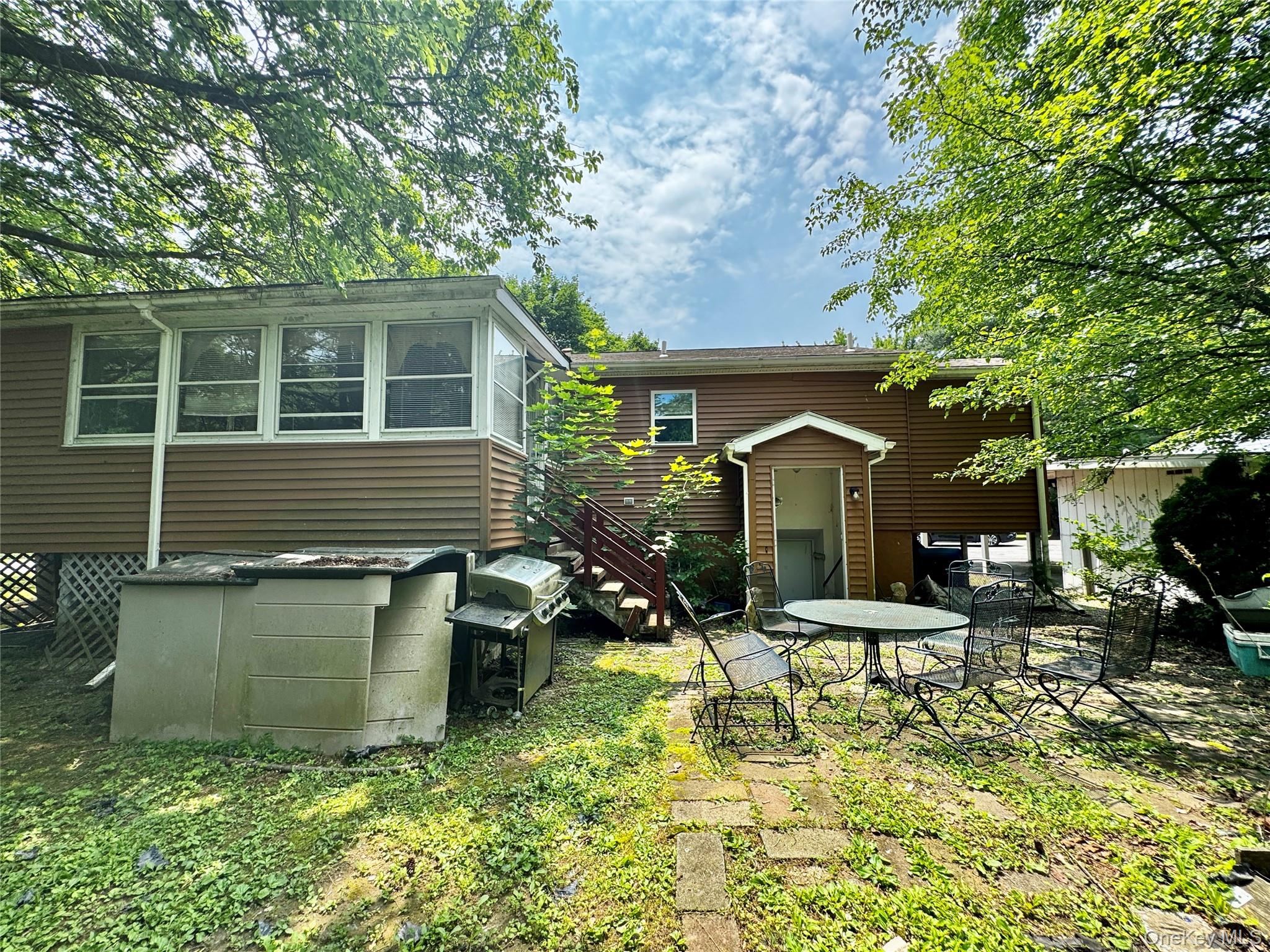 20 Shore Drive, Elizaville, NY 12523