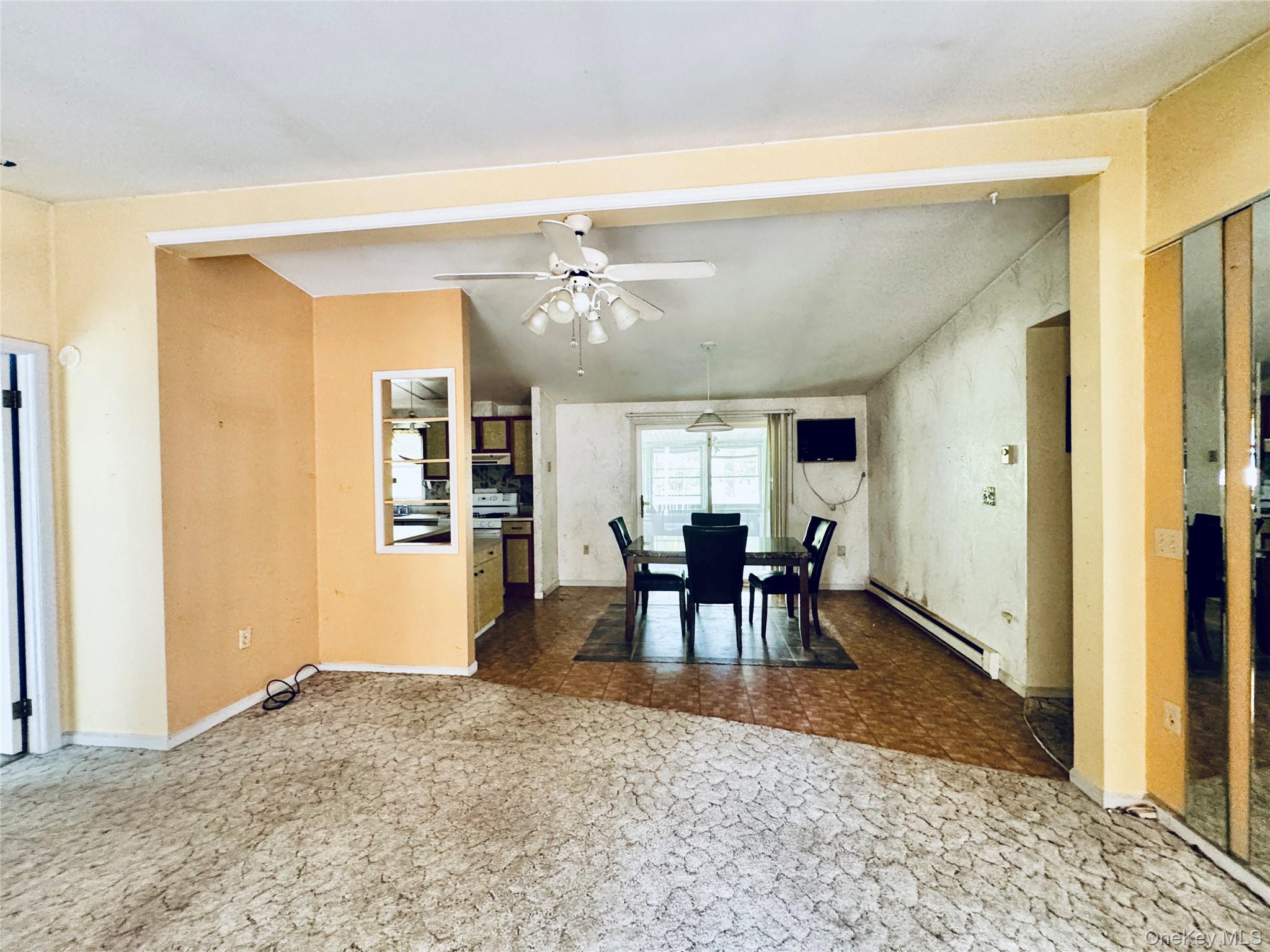 20 Shore Drive, Elizaville, NY 12523