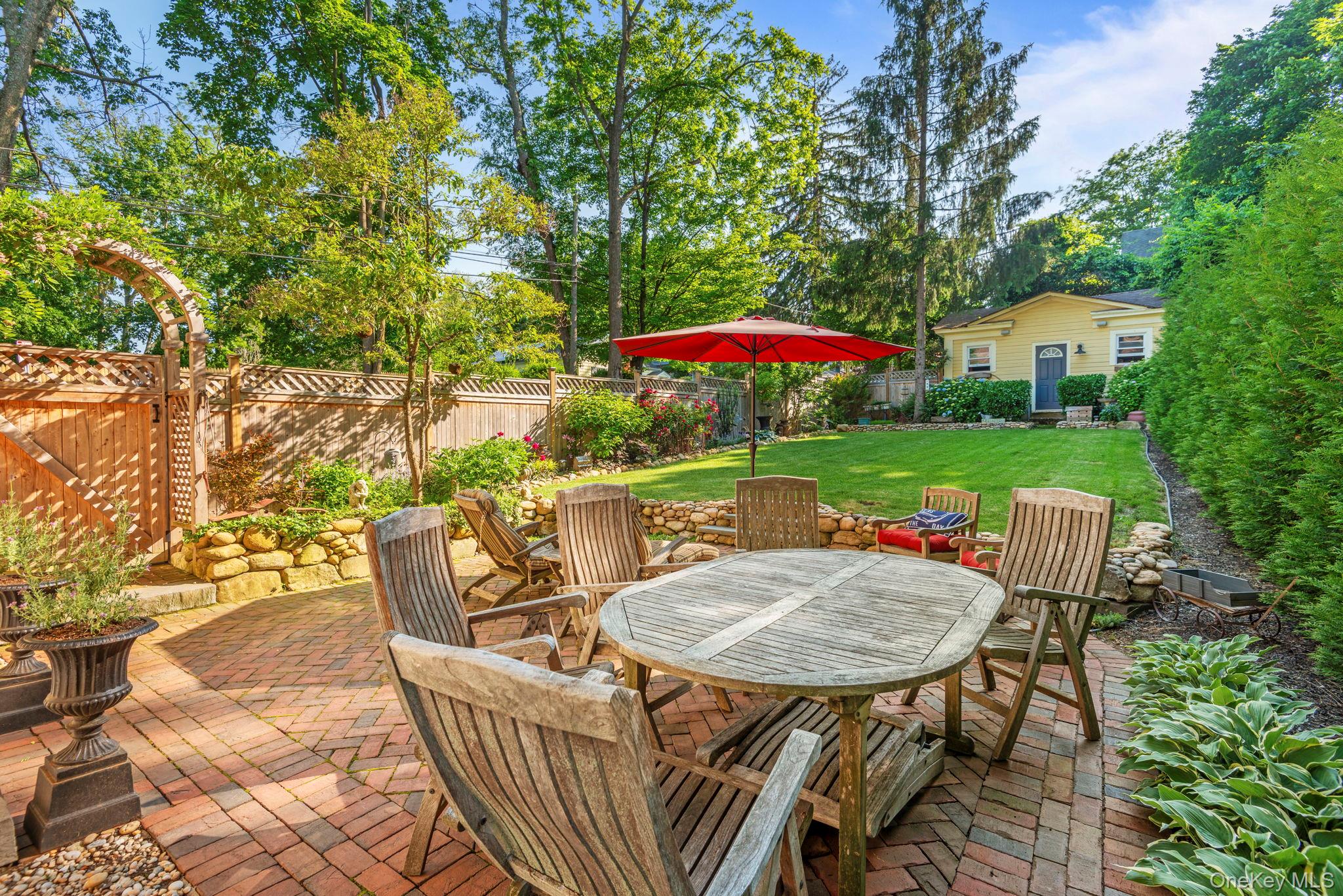 67 W Neck Road, Huntington, NY 11743